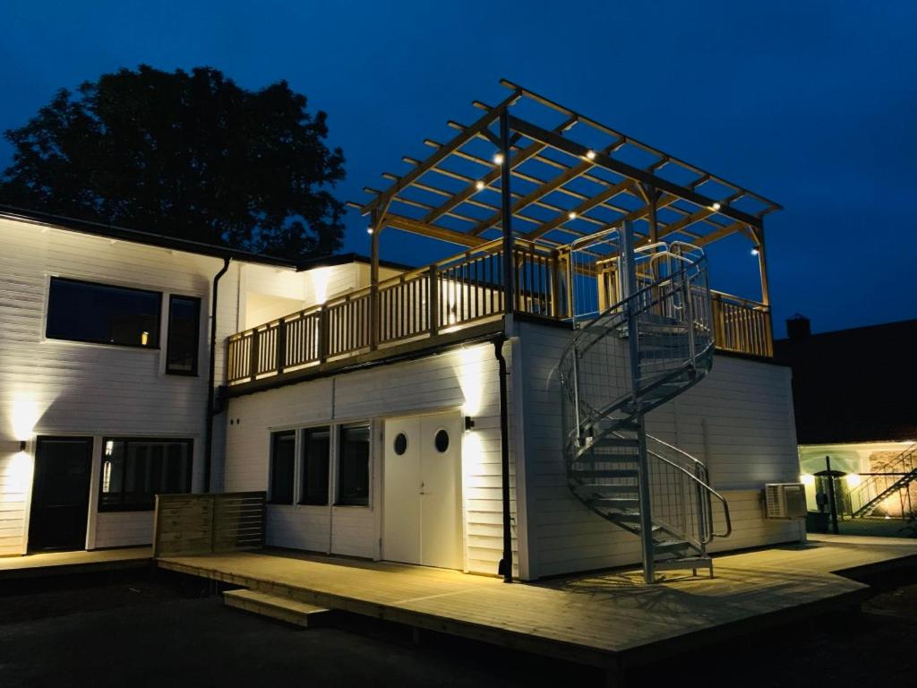 Apartment with Terrace photo 3