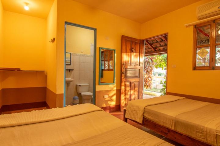Double Room with Private Bathroom photo 1