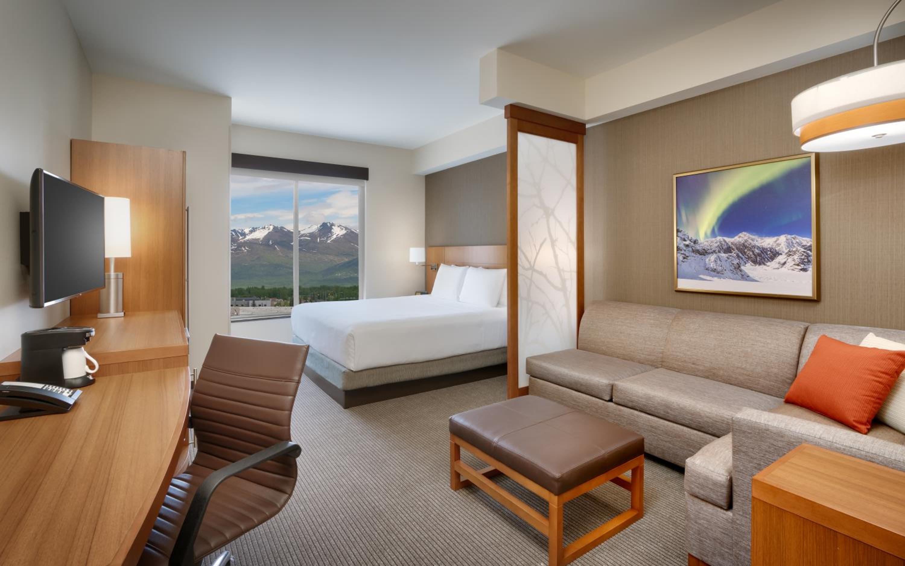 King Room with Sofa Bed and Tub - Disability Access photo 1
