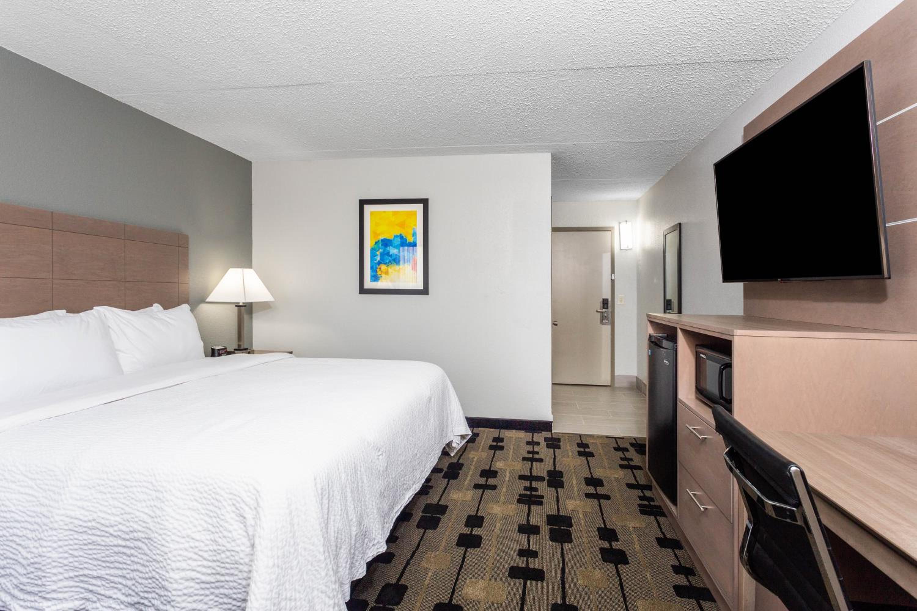 King Room - Disability Access/Non-Smoking - Photo 3