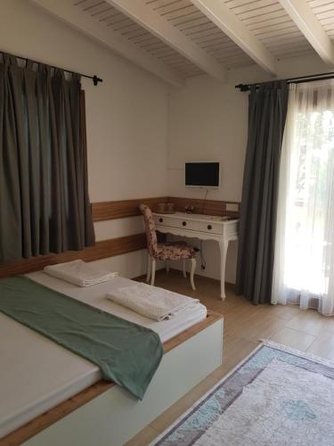 Double Room with Terrace photo 2