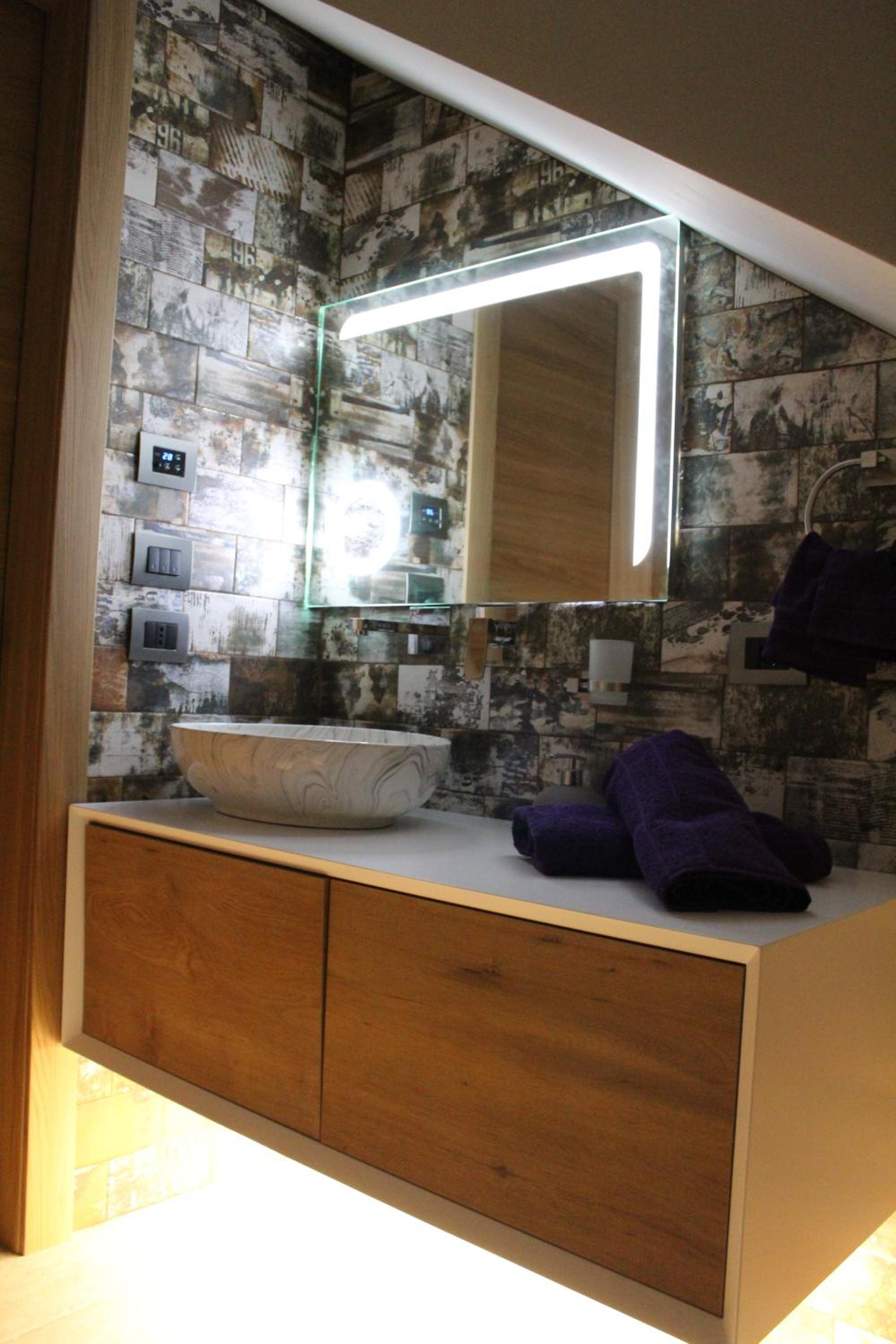 One-Bedroom Apartment - Photo 7
