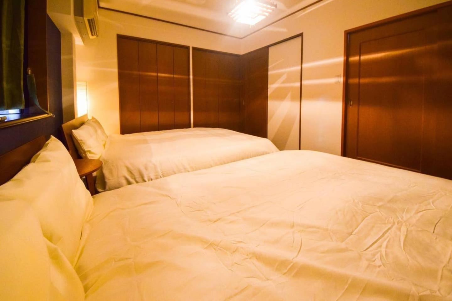 Three-Bedroom House photo 2