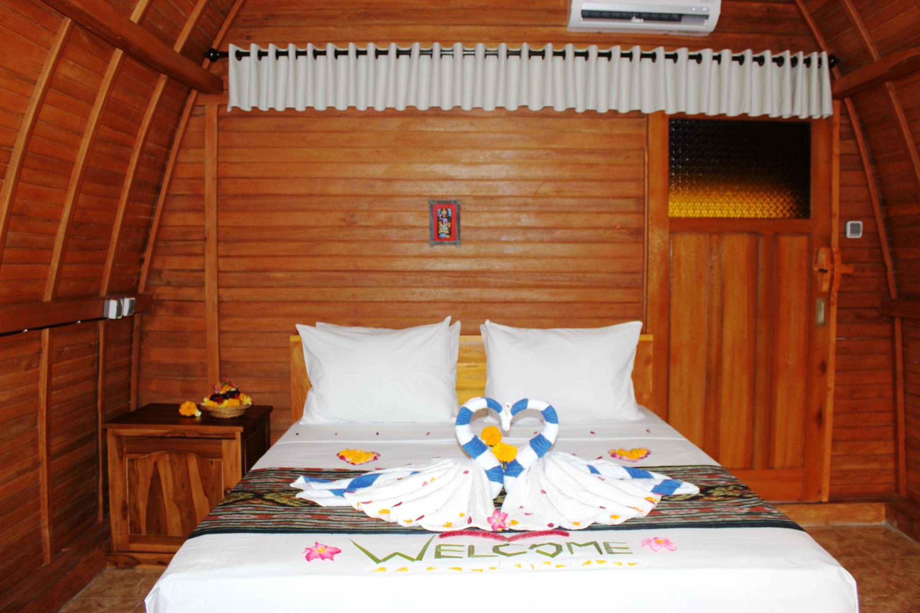 Deluxe Double or Twin Room - Photo 17