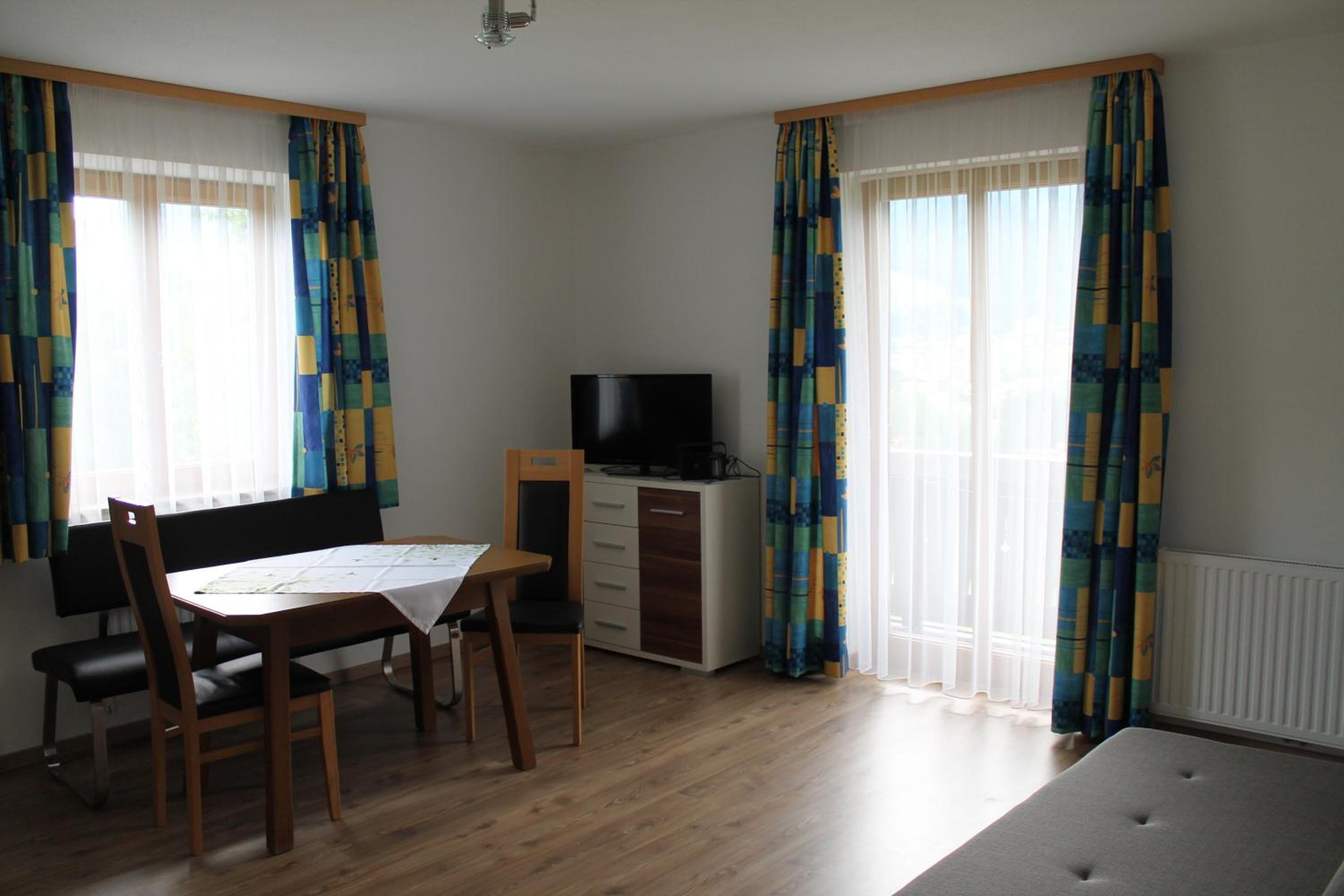 Apartment 1 with Mountain View