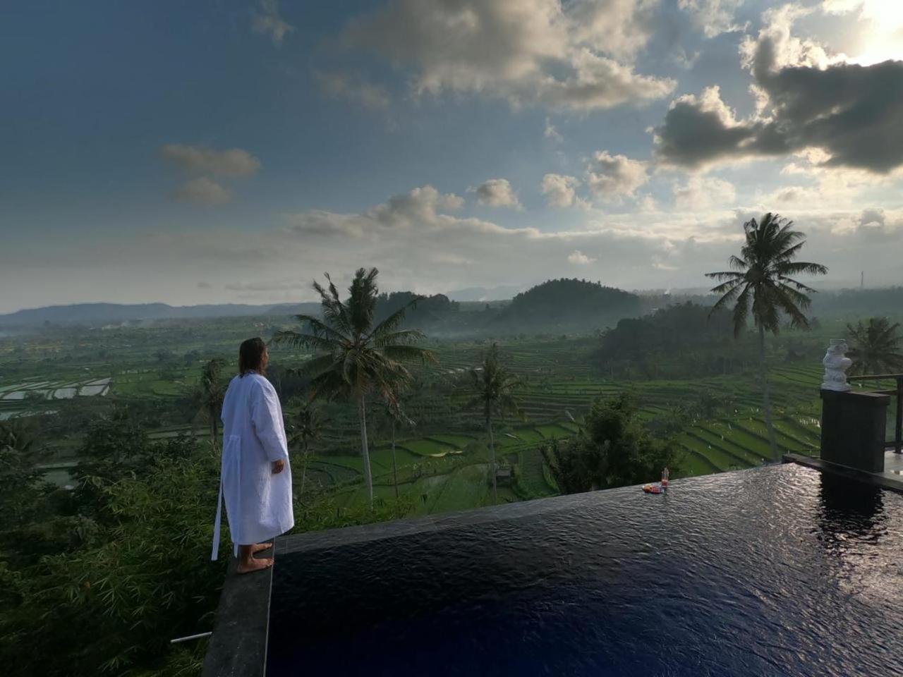 Villa with Private Pool - Photo 45