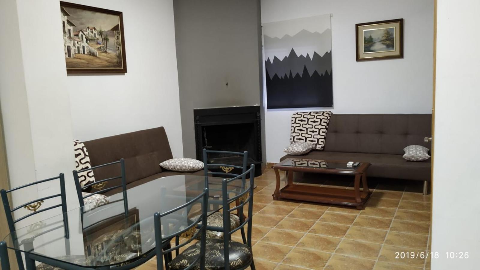 Casa adosada de tres habitaciones