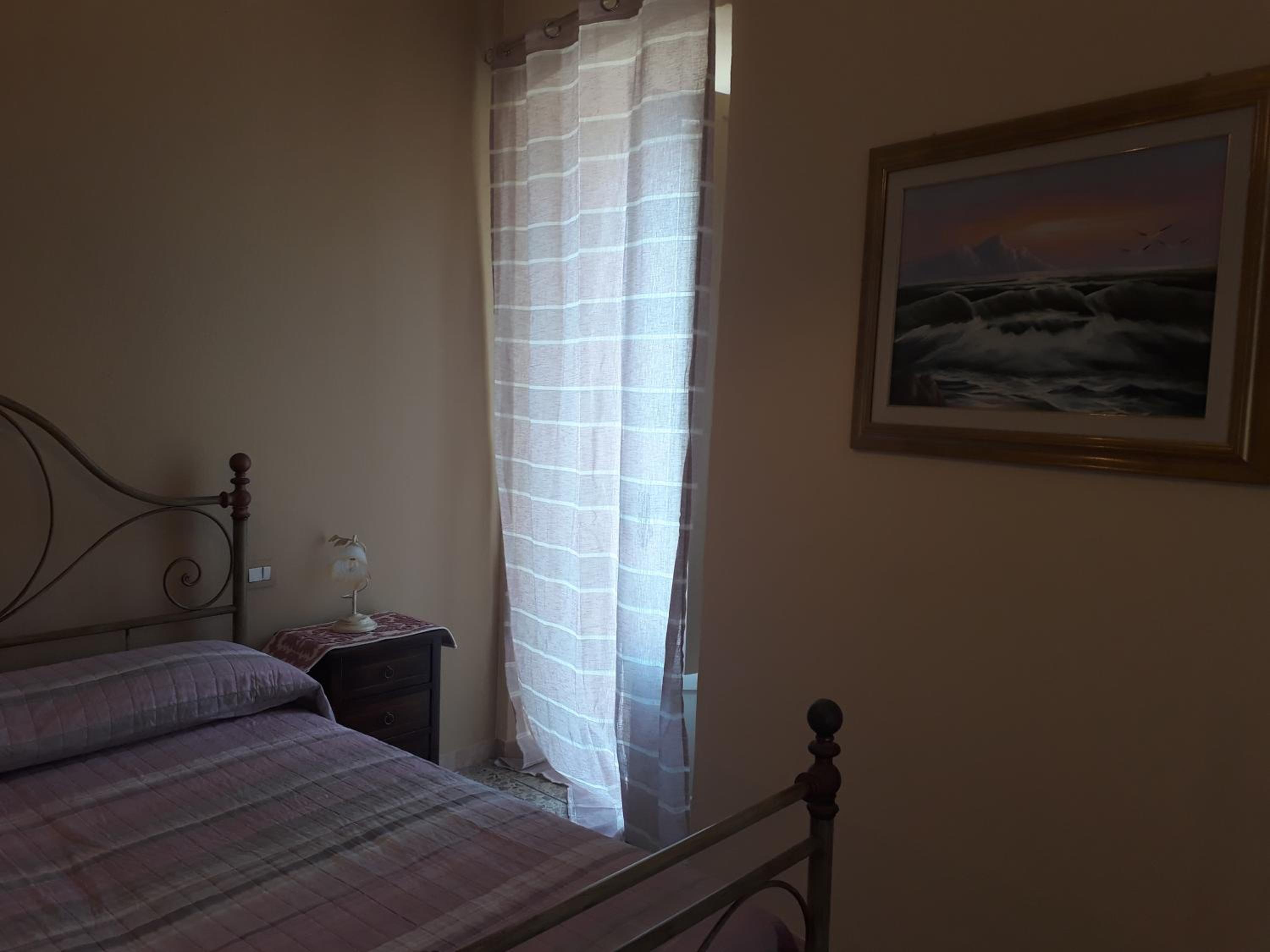 Deluxe Double Room with Balcony and Sea View - Photo 4