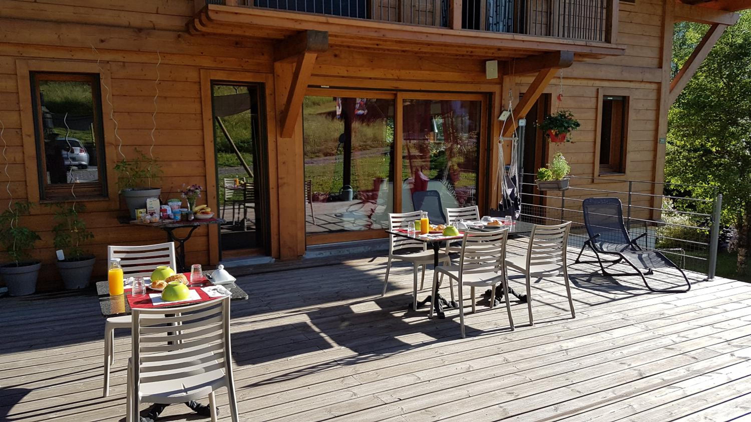 Three-Bedroom Chalet photo 1