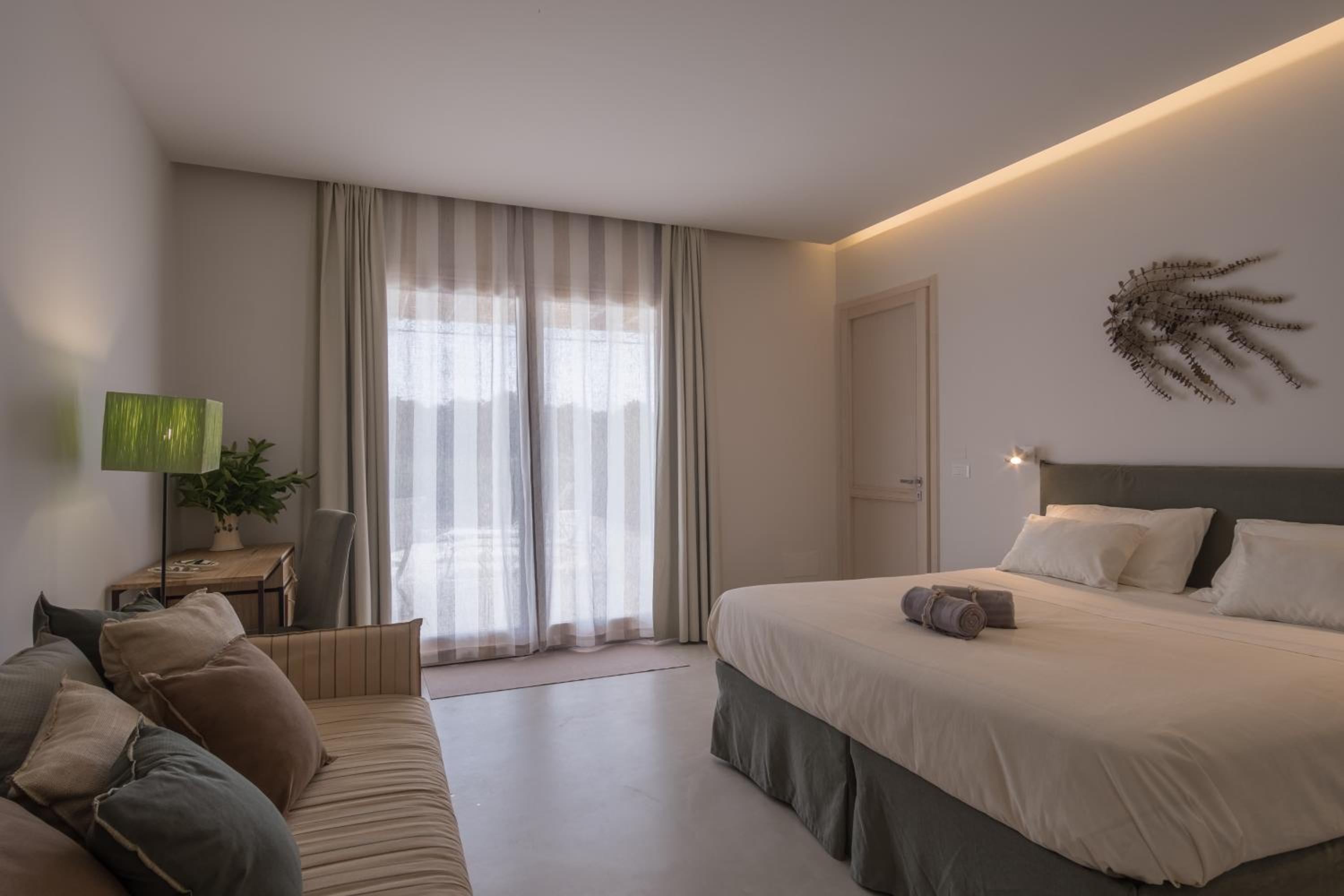 Superior Deluxe Double or Twin Room