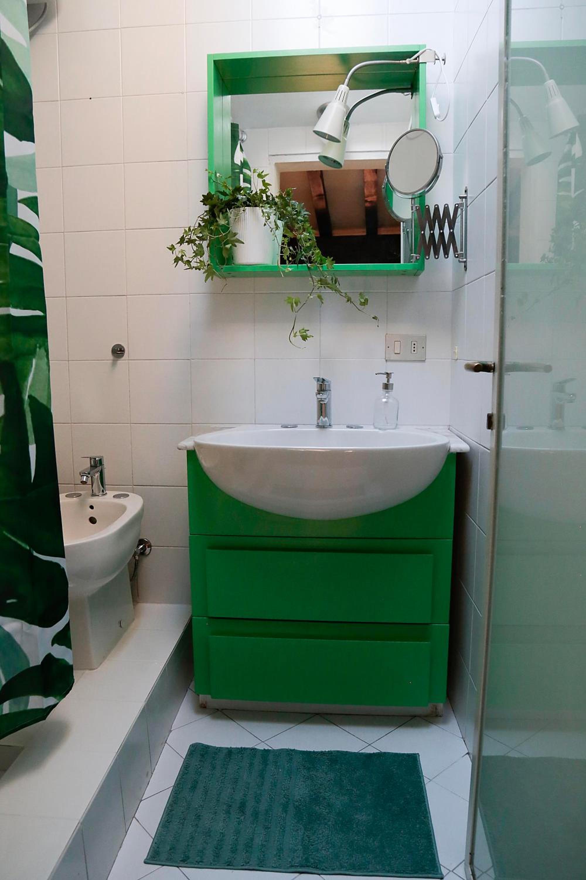 One-Bedroom Apartment - Photo 34