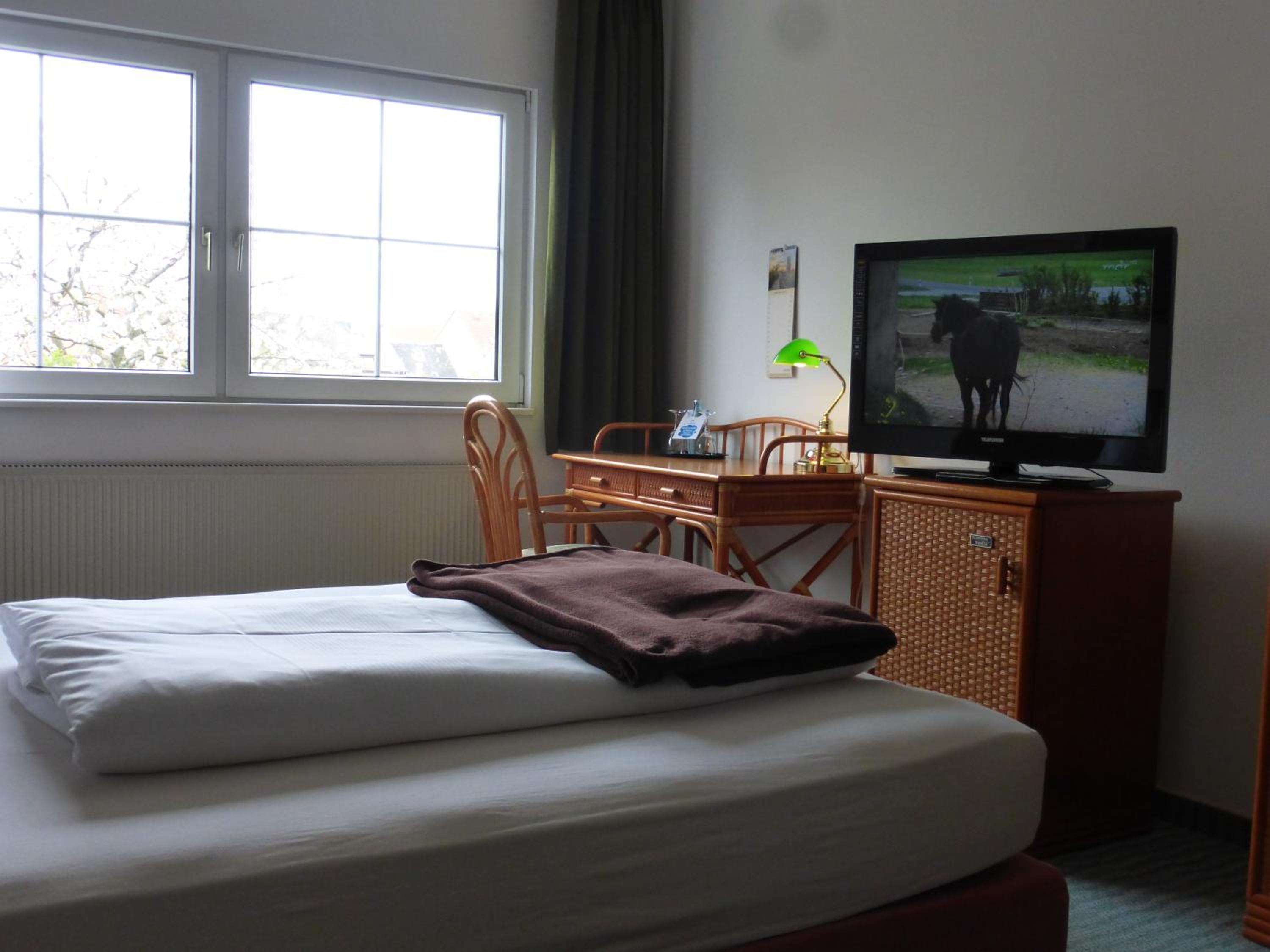 Double Room - Photo 5