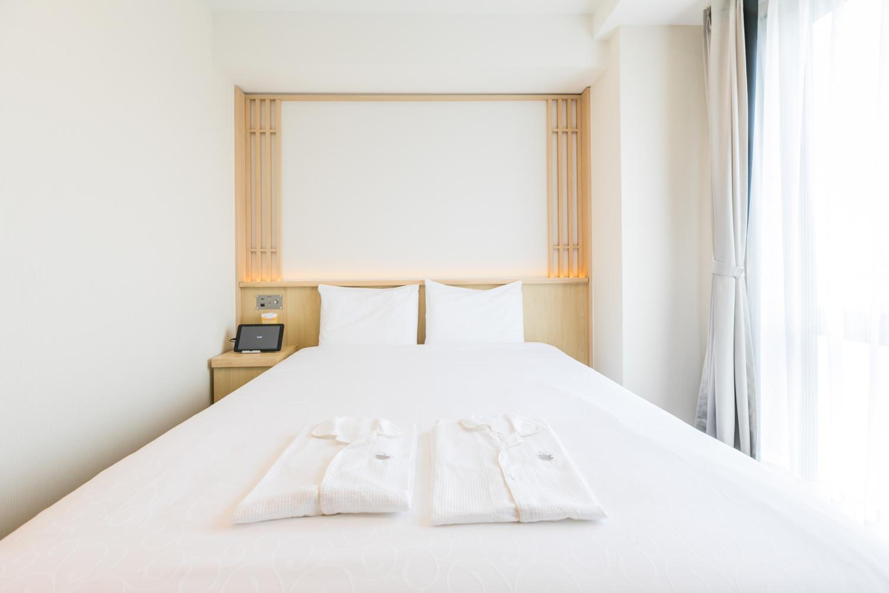 Double Room - Photo 17