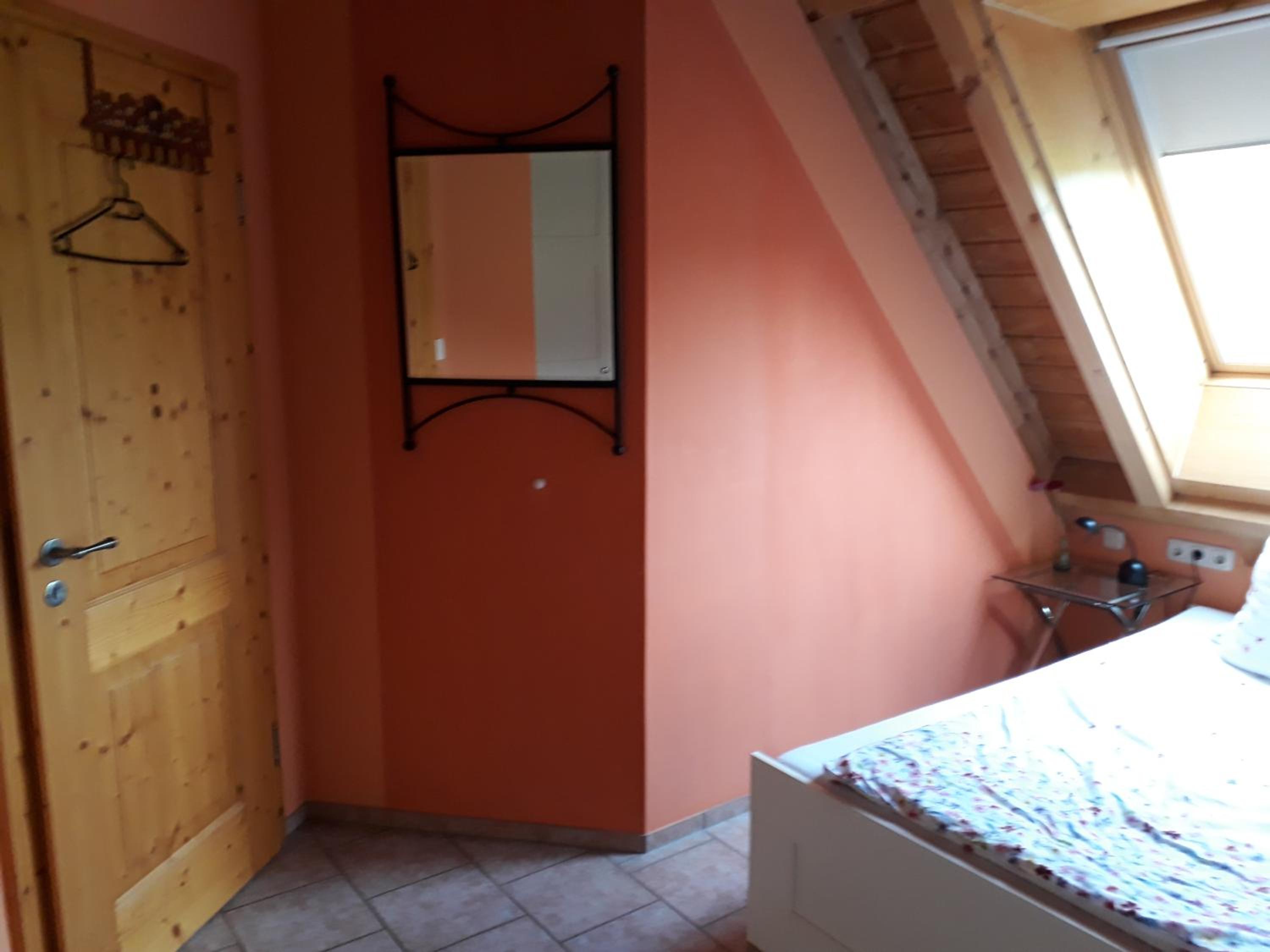Budget Double Room - Photo 1