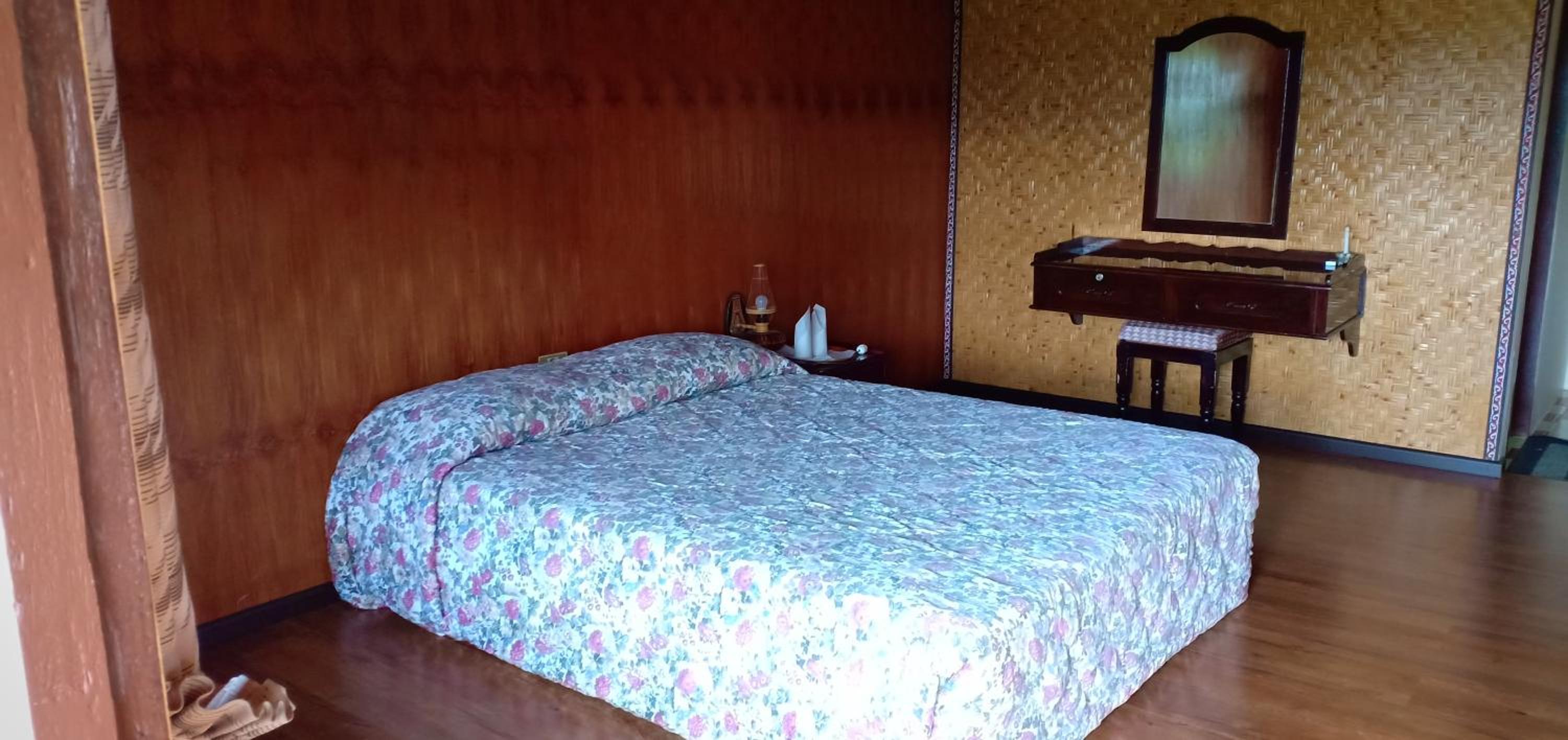 Double or Twin Room - Photo 1