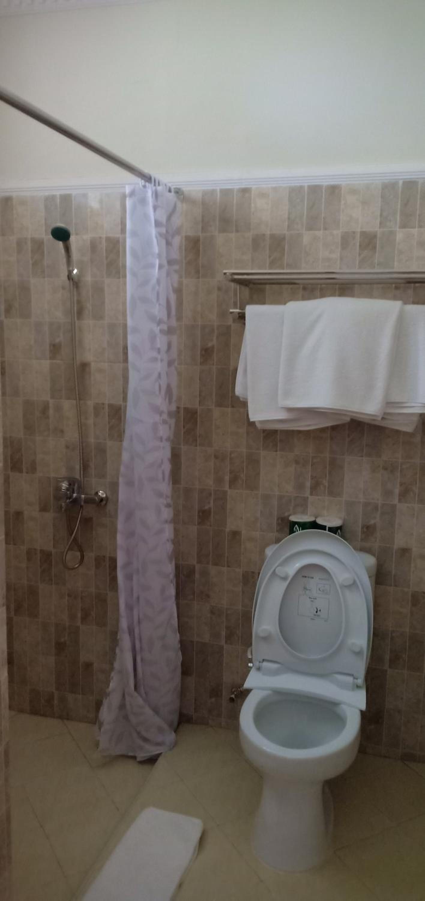 Double or Twin Room - Photo 2