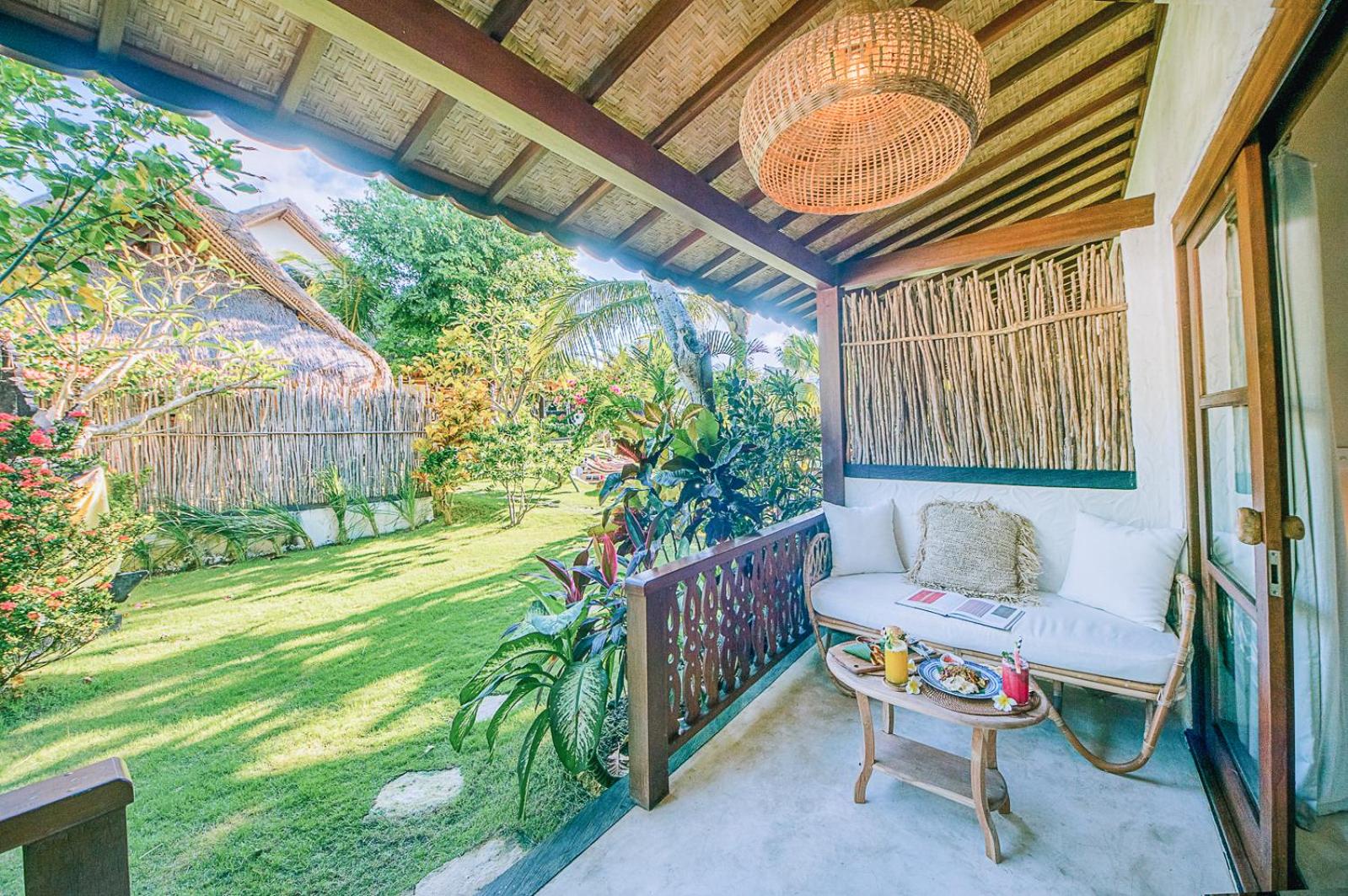The Twin/Double room with Pool view photo 2
