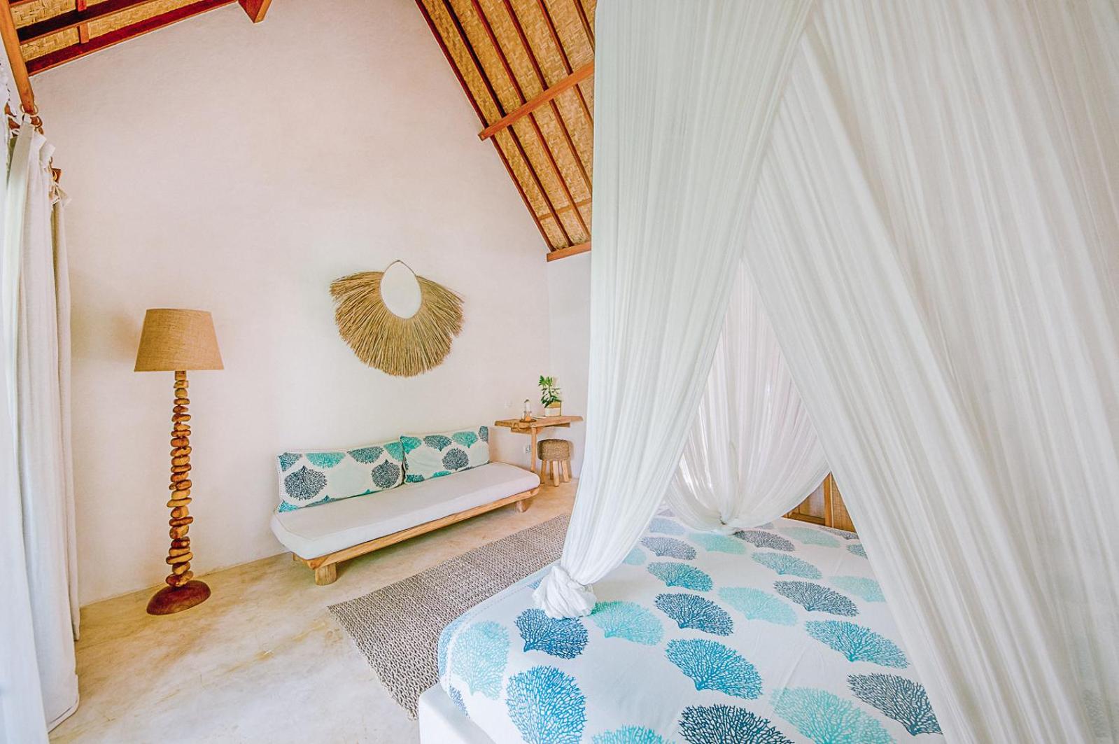 The King Room with Pool View photo 3