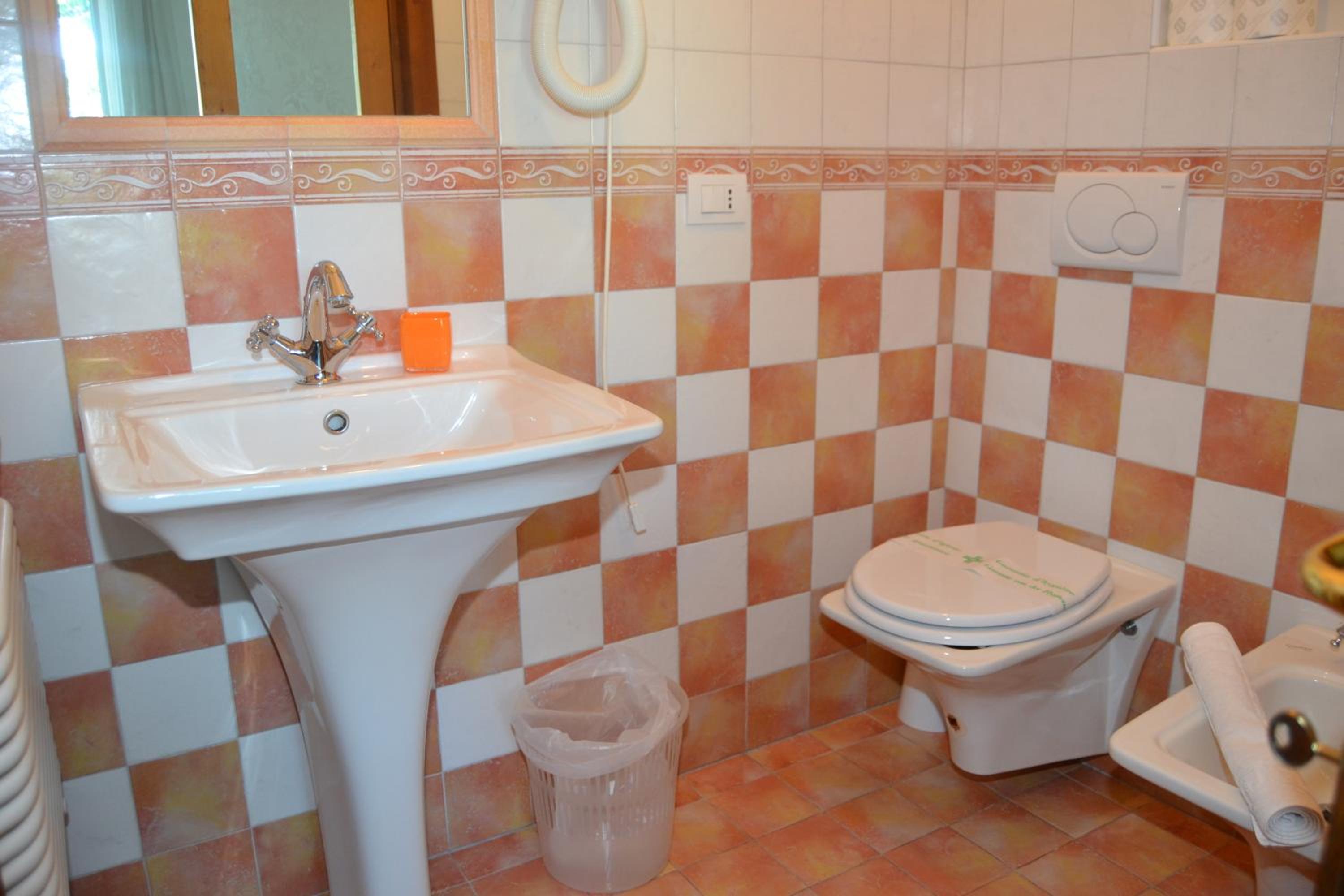 Standard Triple Room photo 3
