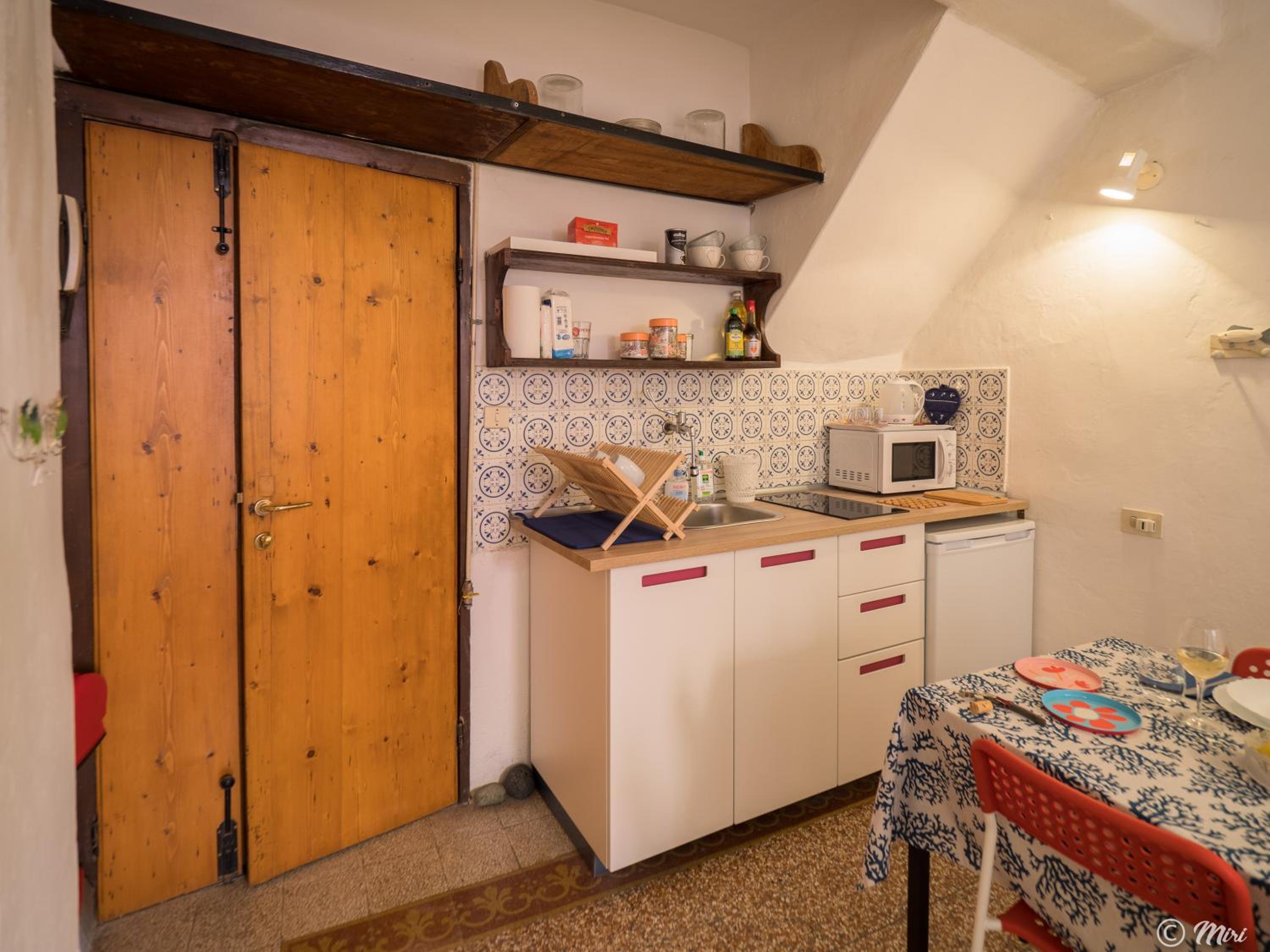One-Bedroom Apartment - Photo 25