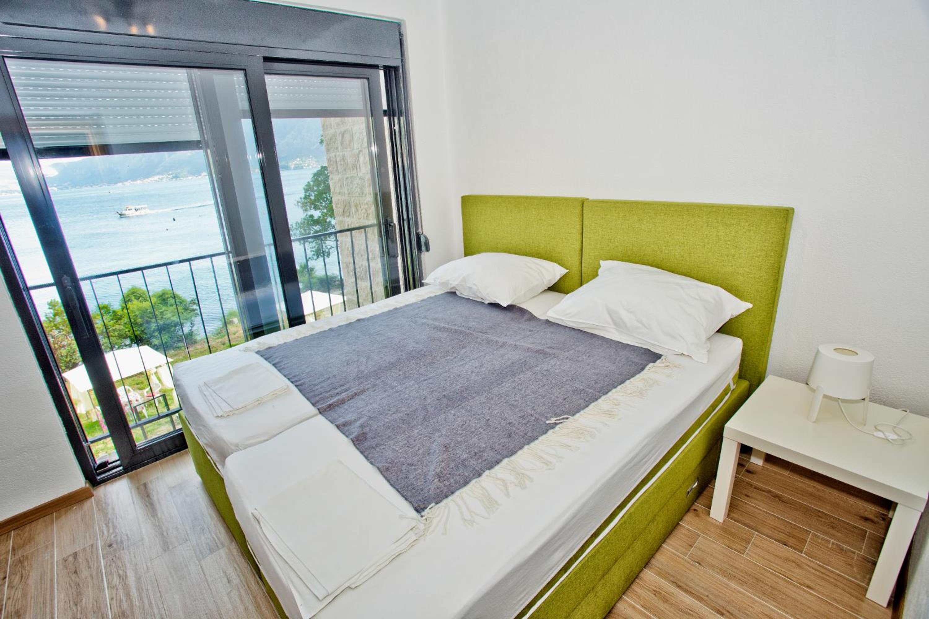 Apartment With Sea View