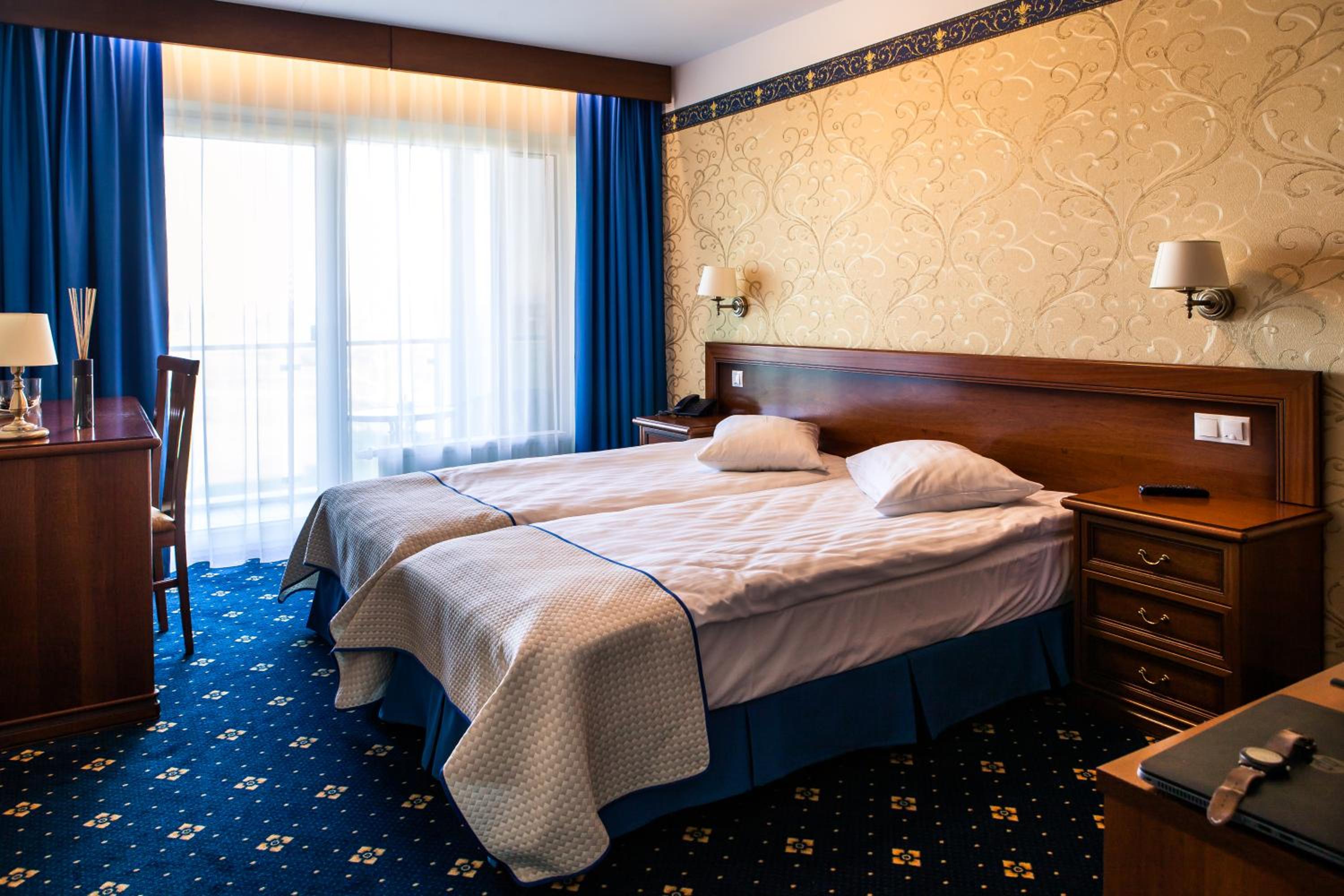Double or Twin Room - Photo 2