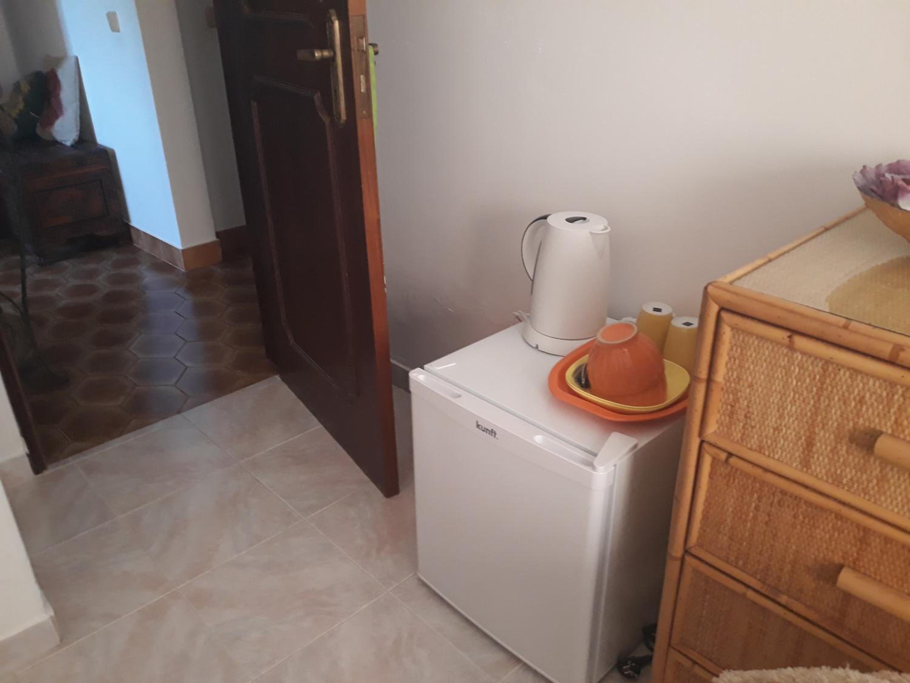 Budget Double or Twin Room photo 2