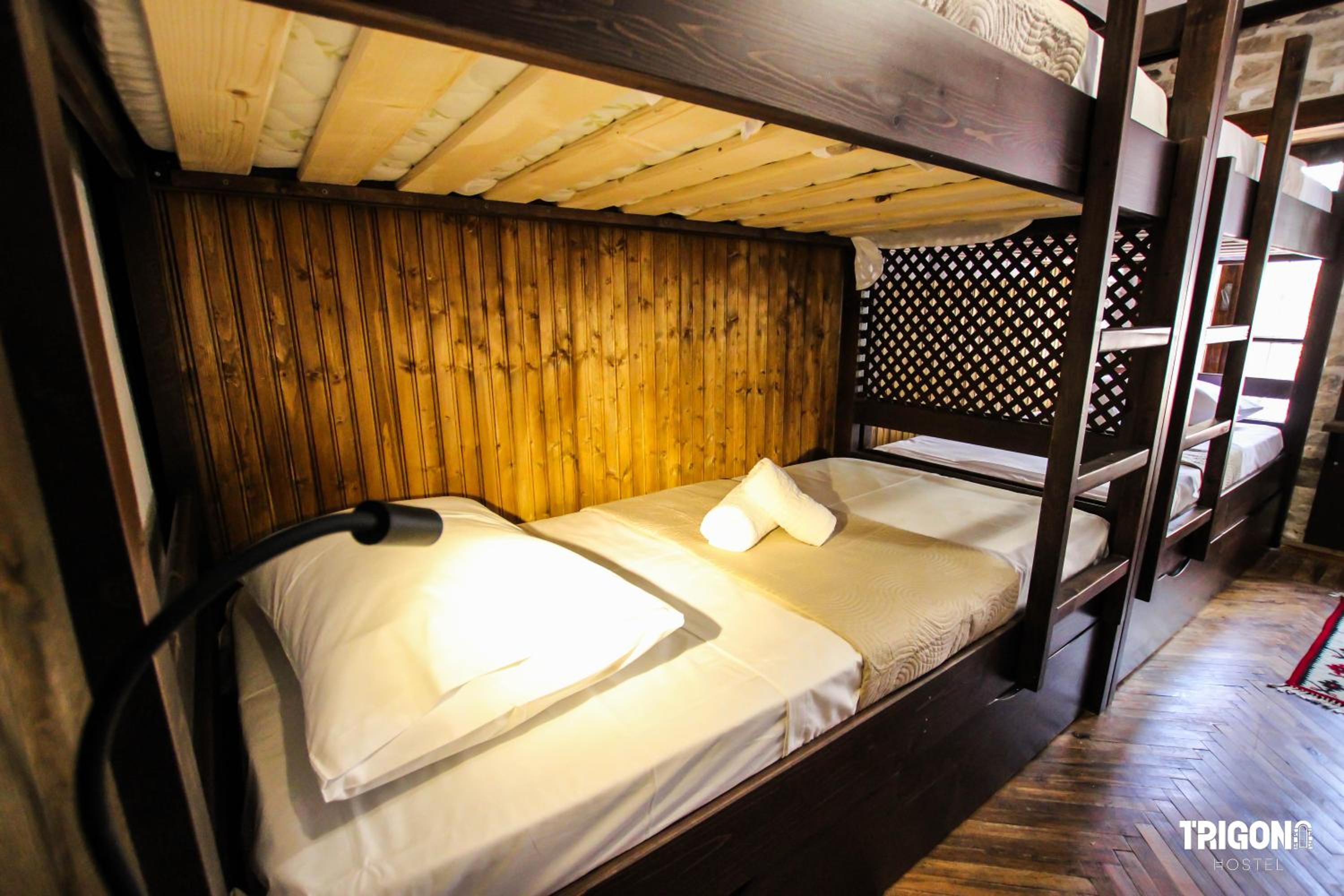 Bed in 6-Bed Mixed Dormitory Room