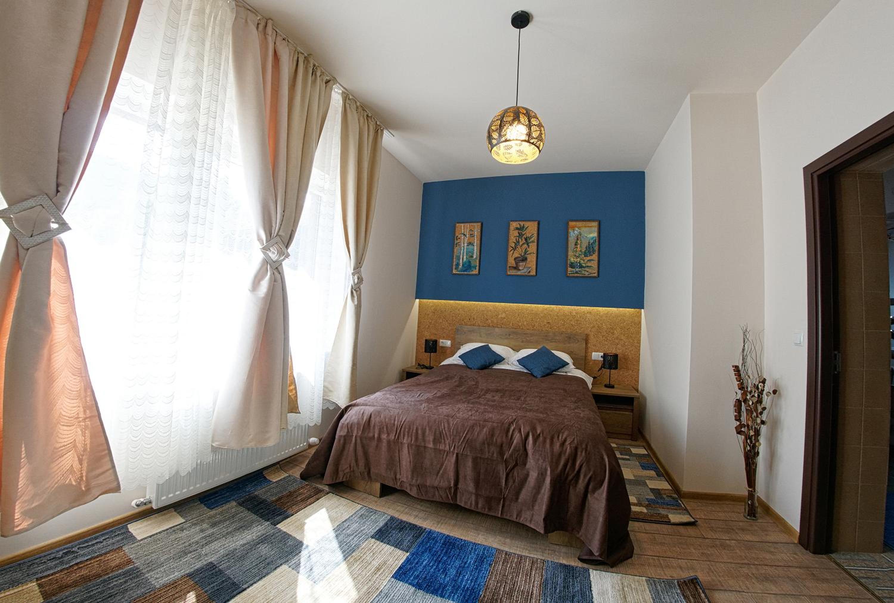 Double Room with Private Bathroom photo 2