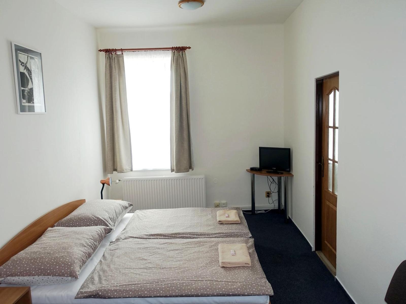 Double Room with Private Bathroom photo 3