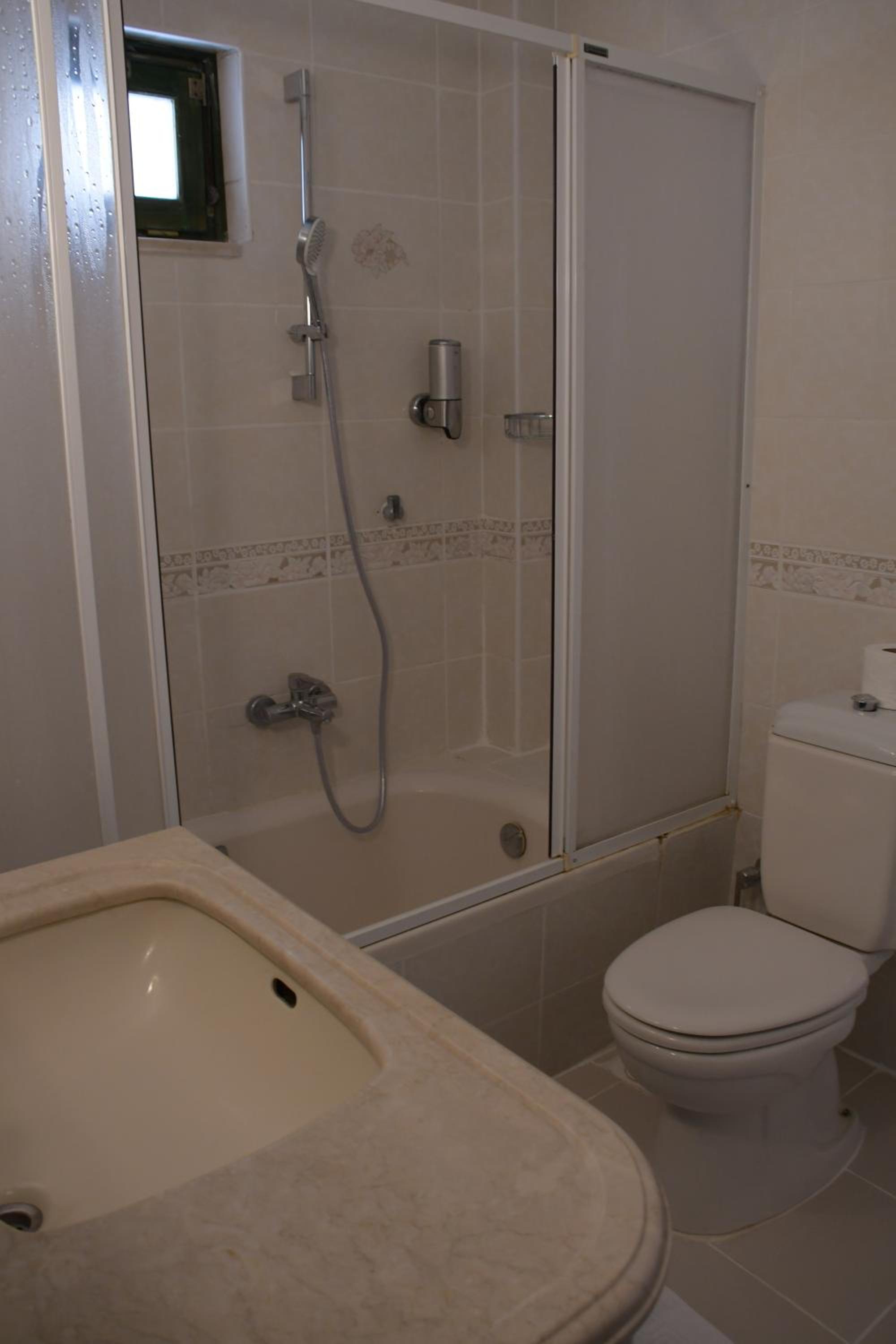 Triple Room with Pamukkale View - Photo 16