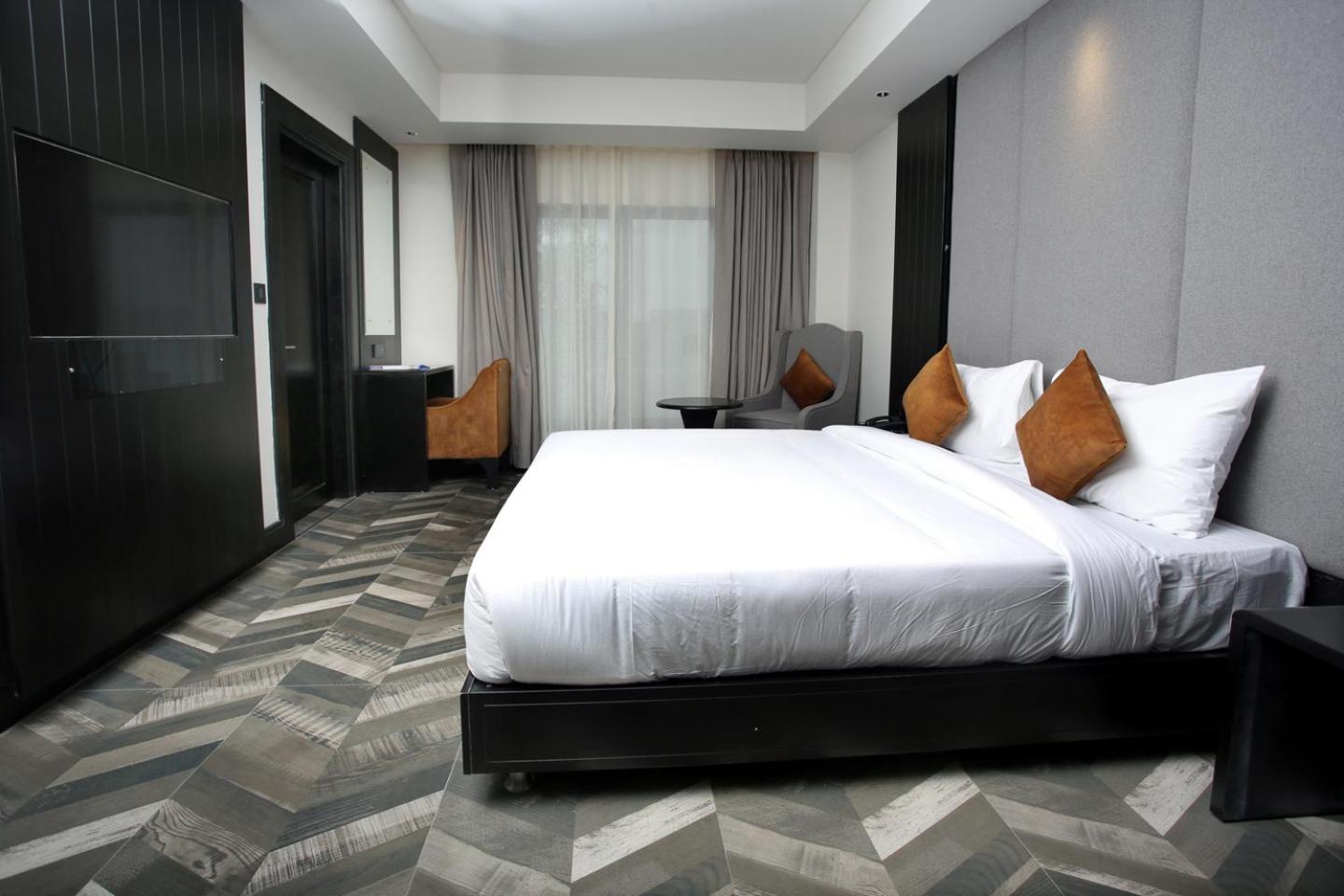 Deluxe Double Room - Photo 6