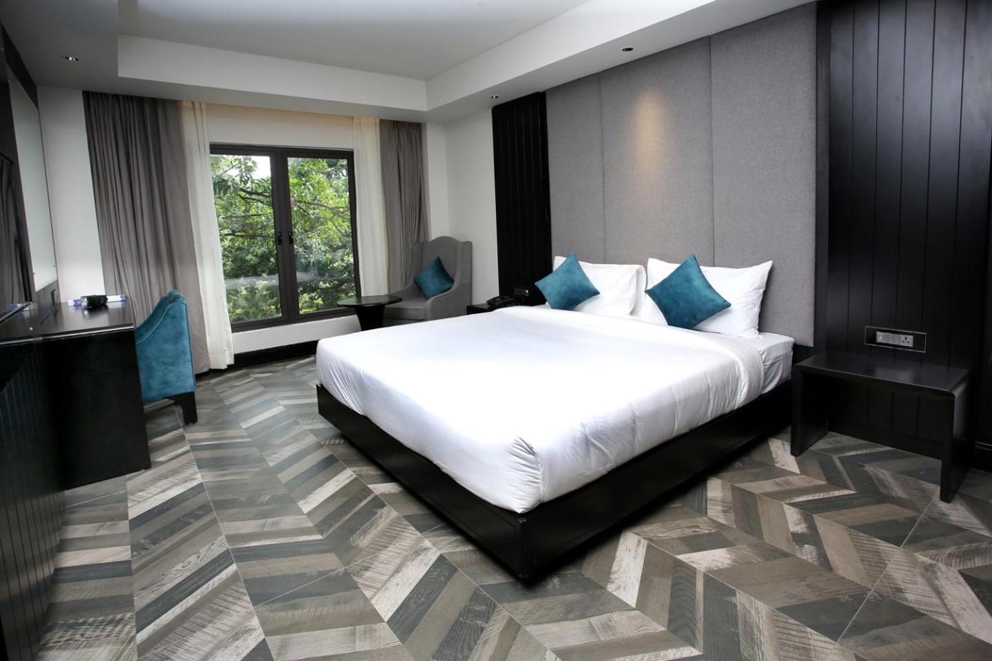 Deluxe Double Room - Photo 4