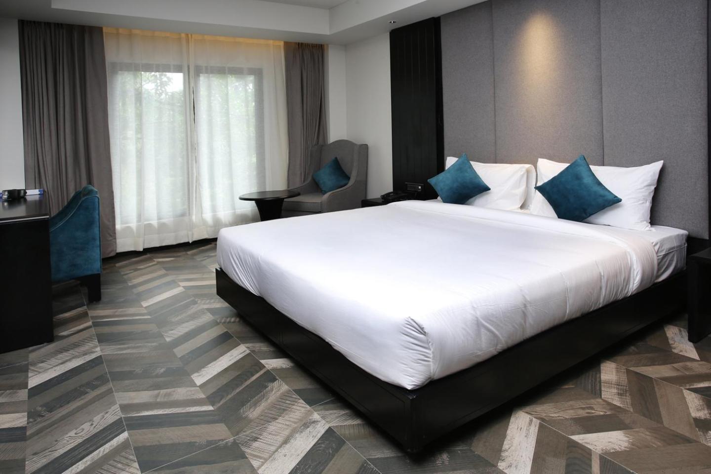 Deluxe Double Room - Photo 3
