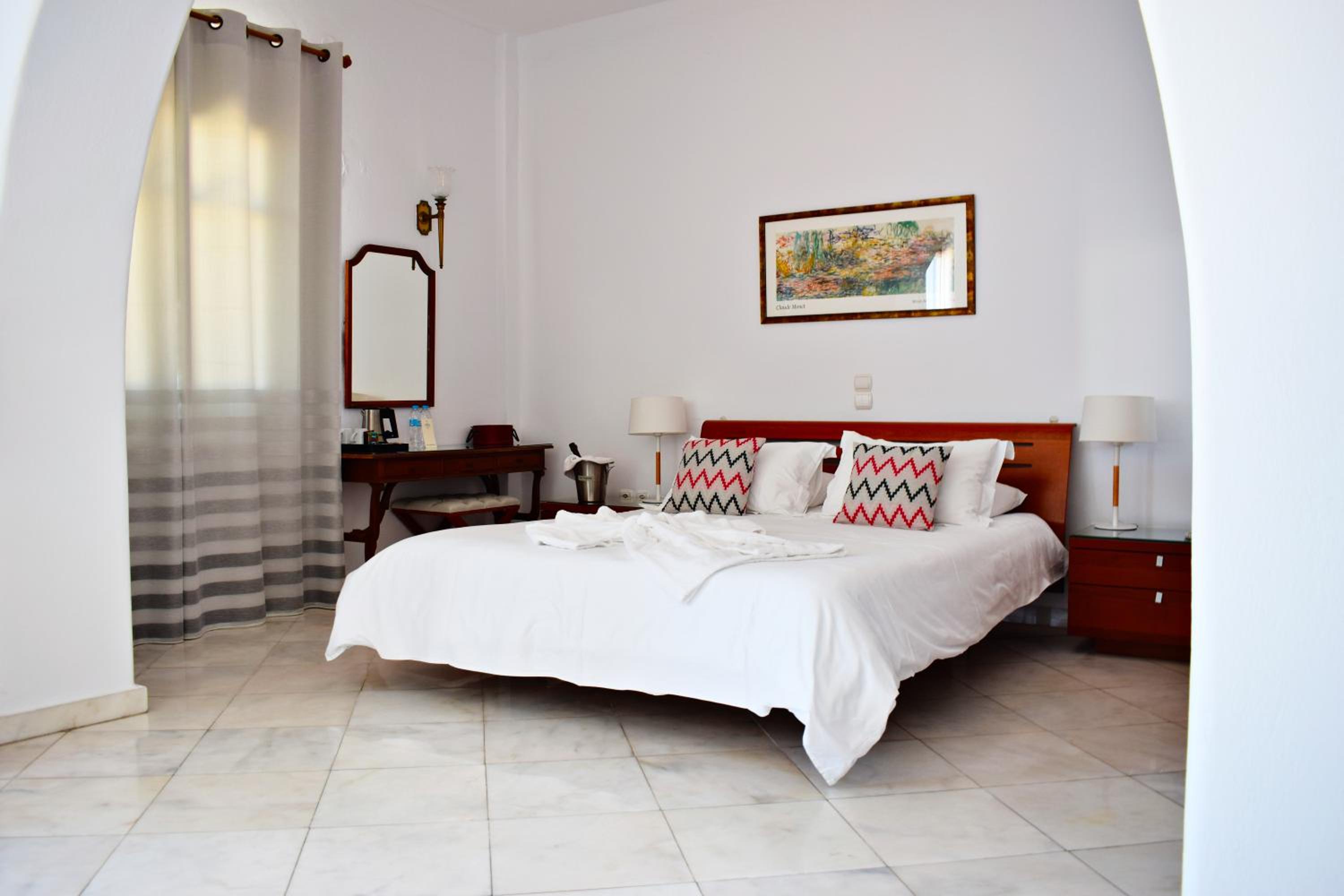 Grand Sea View Suite photo 2