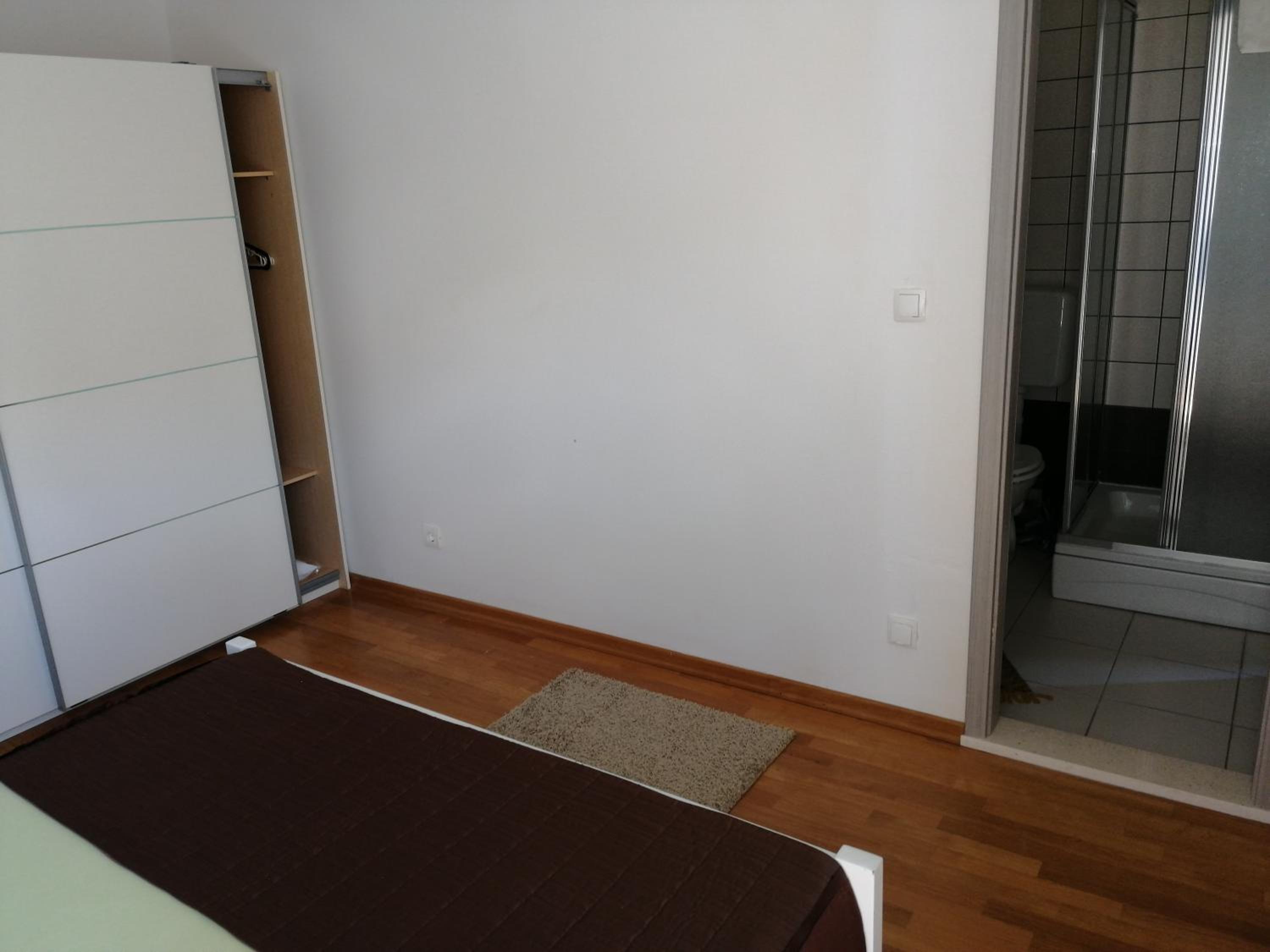Comfort Two-Bedroom Apartment with Balcony and Sea View - Photo 20