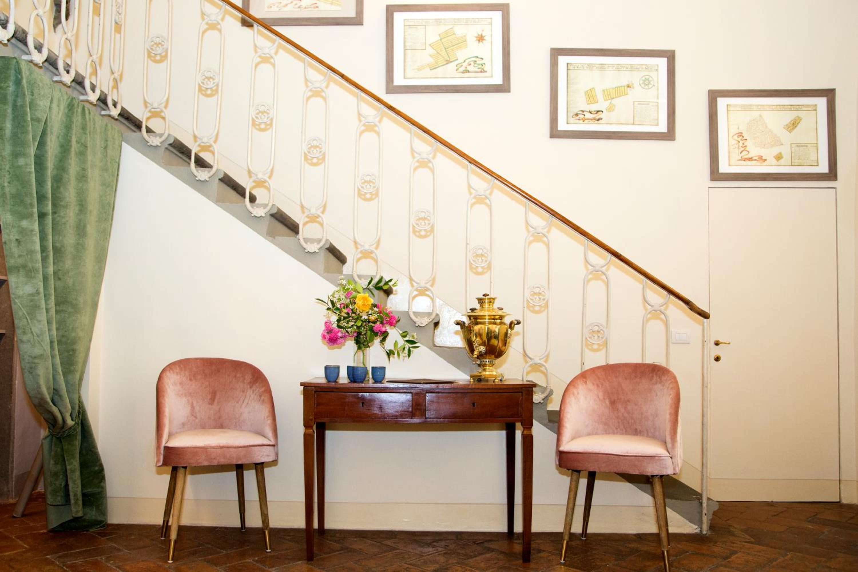 Deluxe King Room photo 2