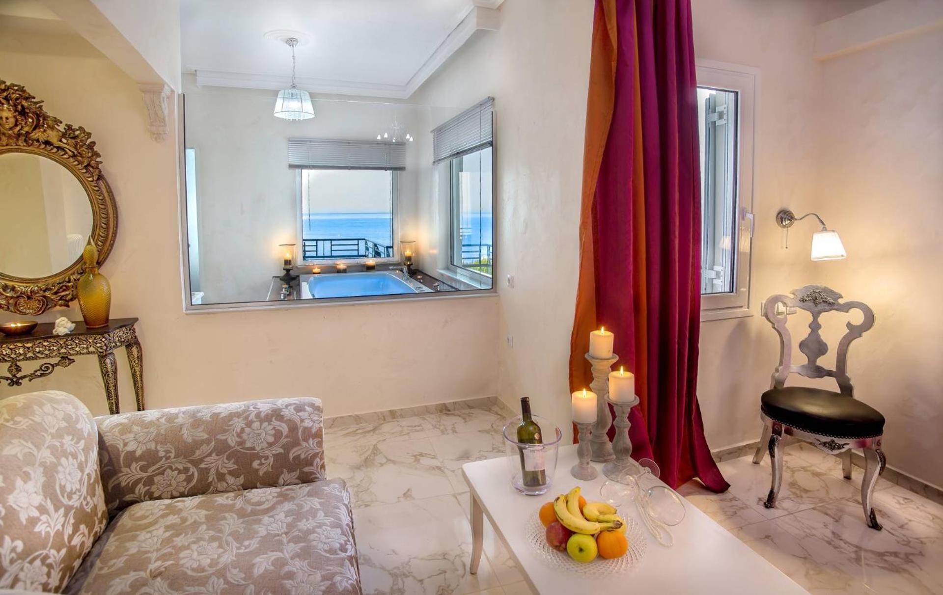 Ethereal Split-Level Suite with Outdoor Jetted Tub – Sea & Mountain View