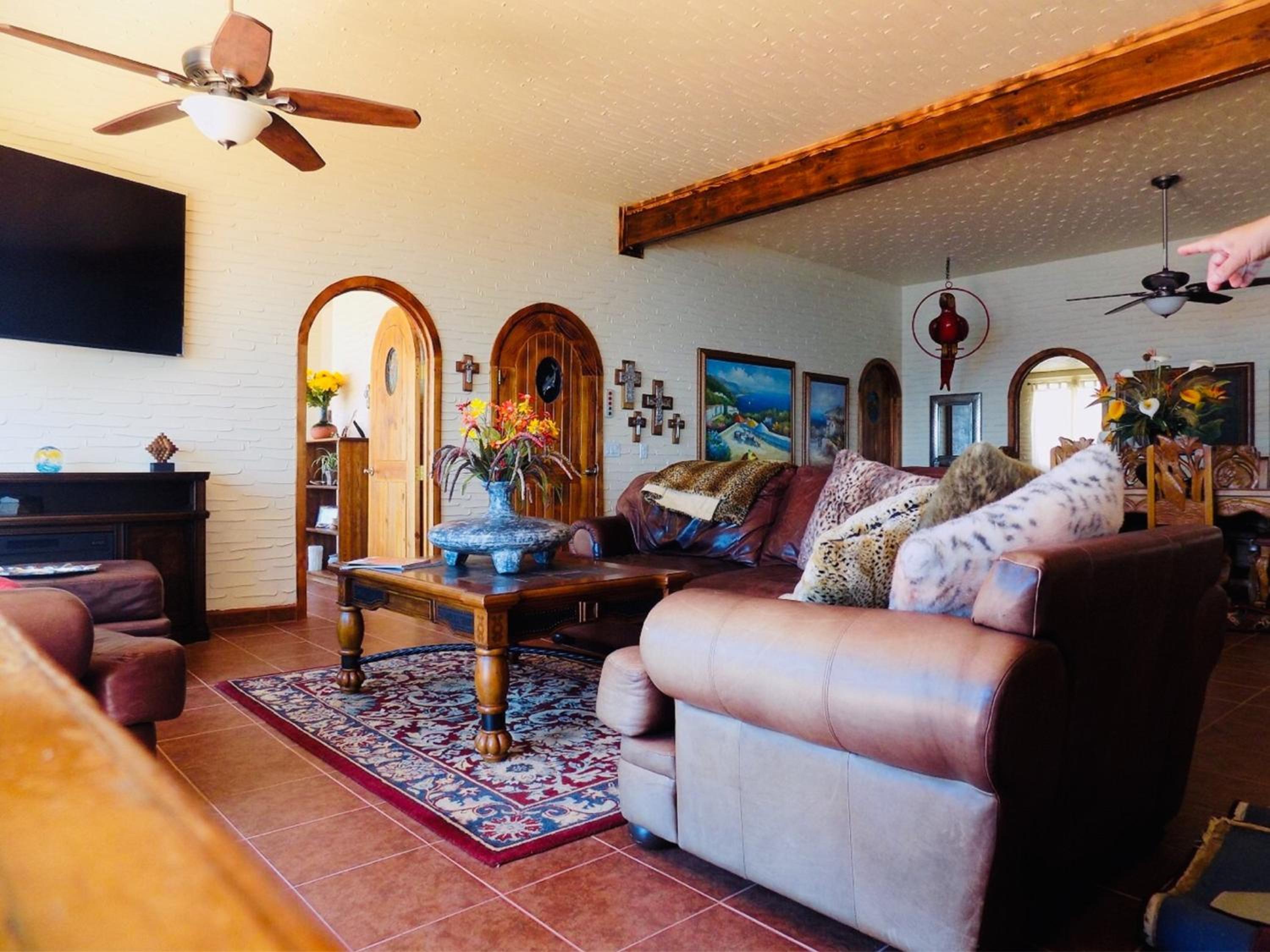 Three-Bedroom House - Photo 15