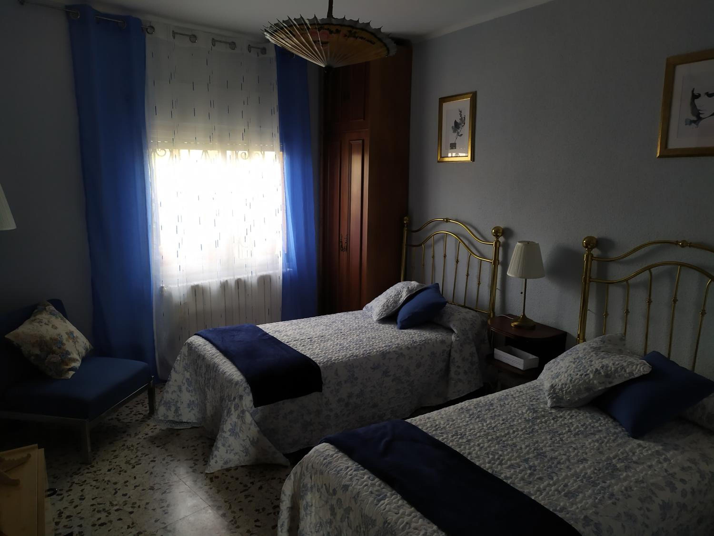 Three-Bedroom House photo 2