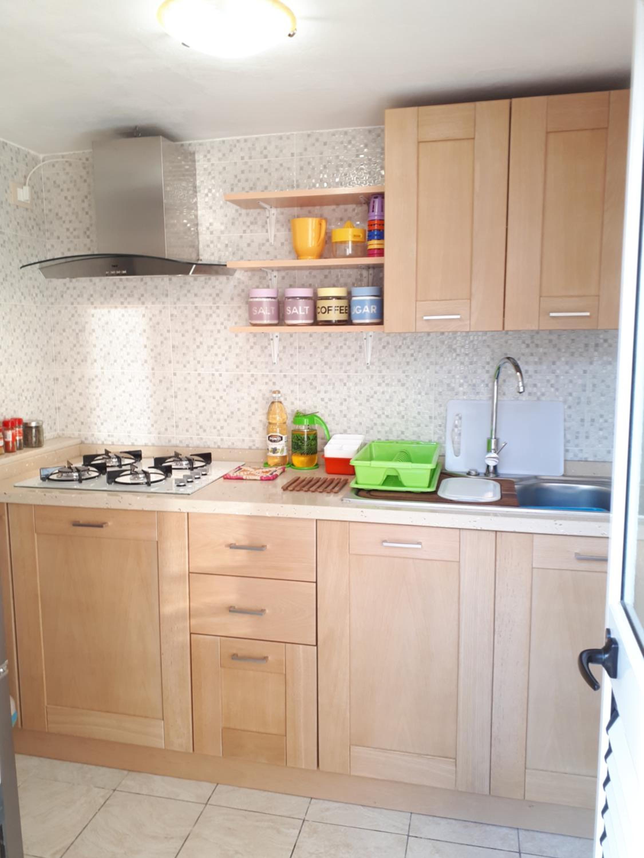 Twin Room - Photo 8