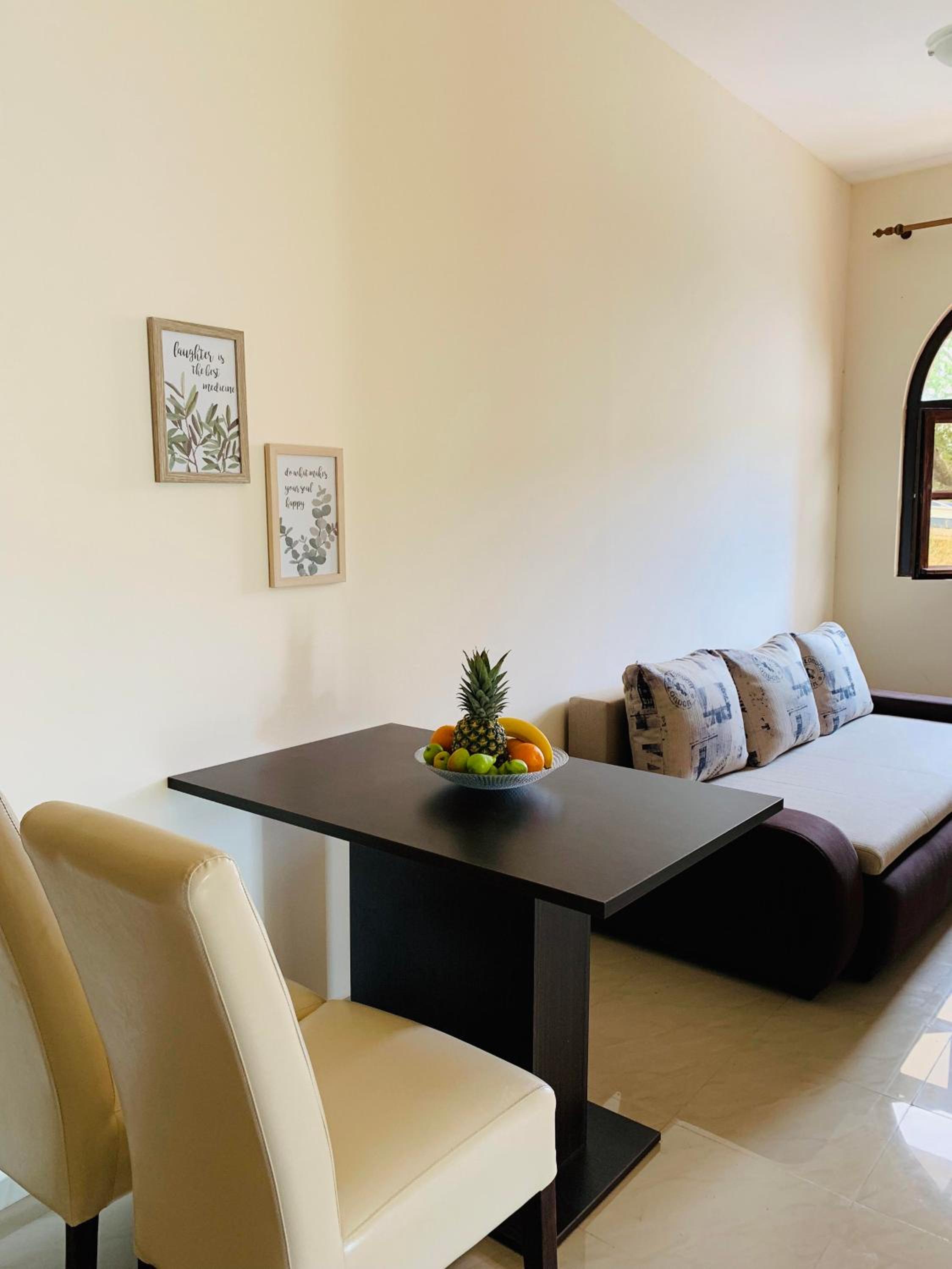 Apartment - Ground Floor - Photo 1