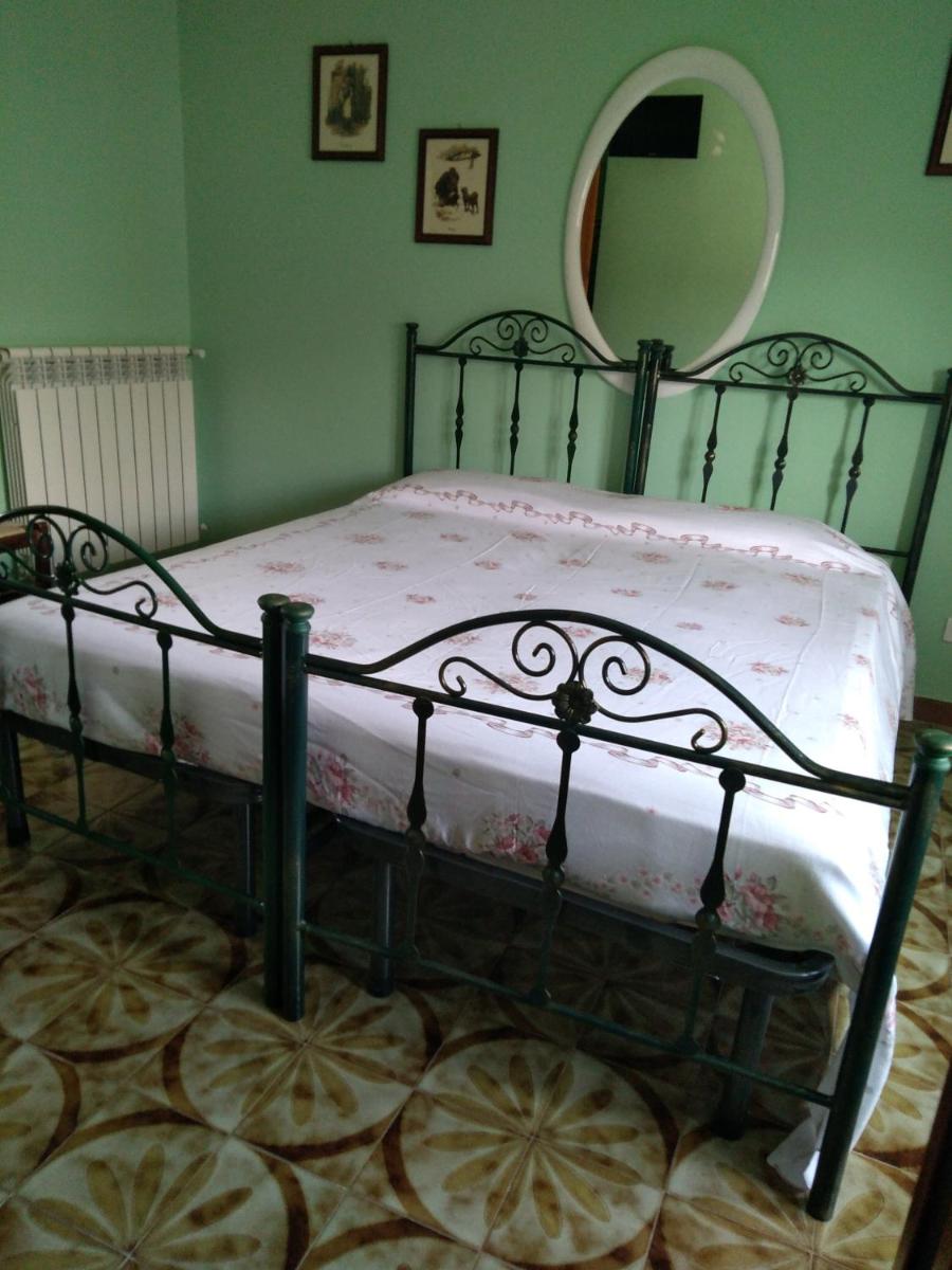 Large Double Room photo 1
