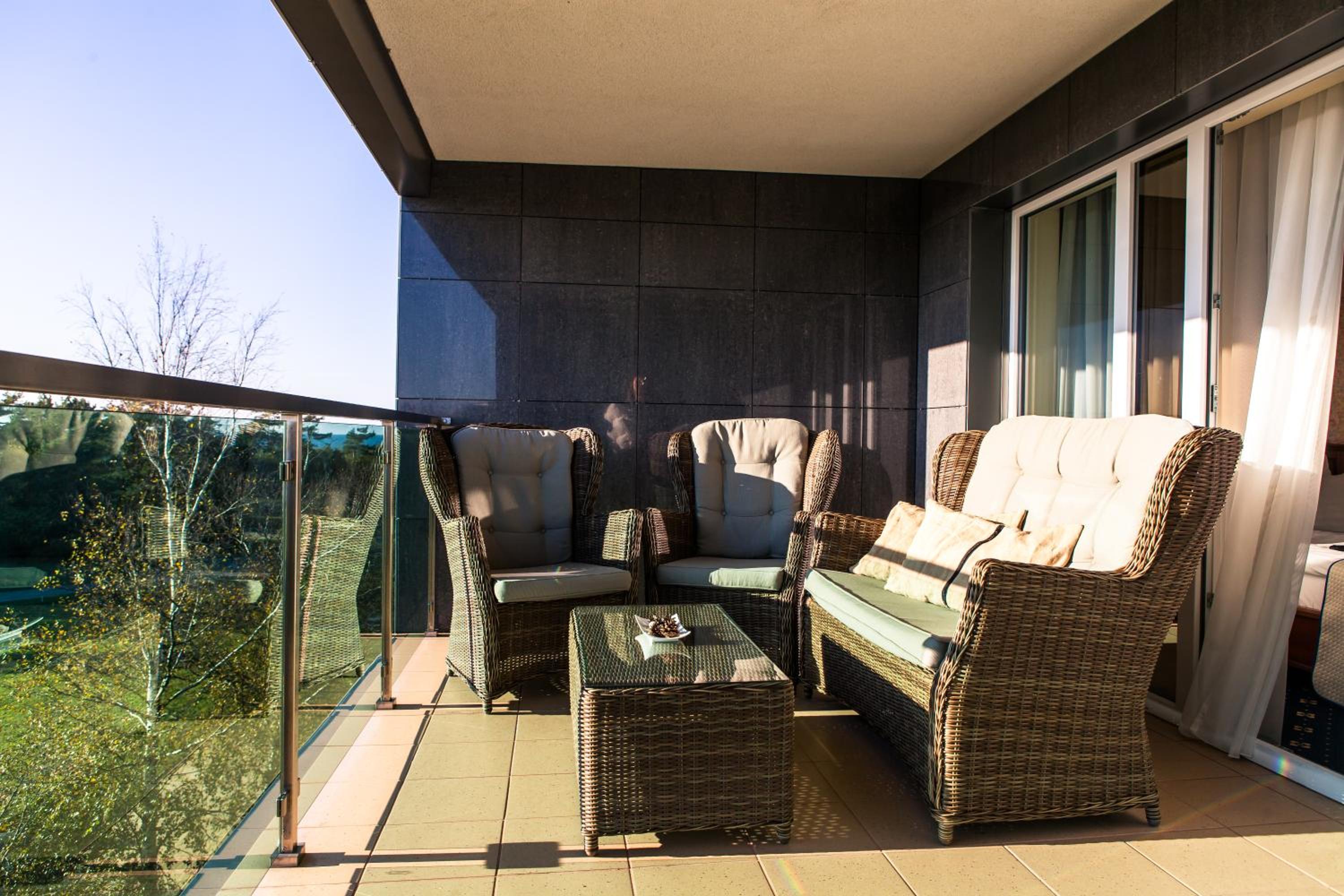 Suite - Photo 2