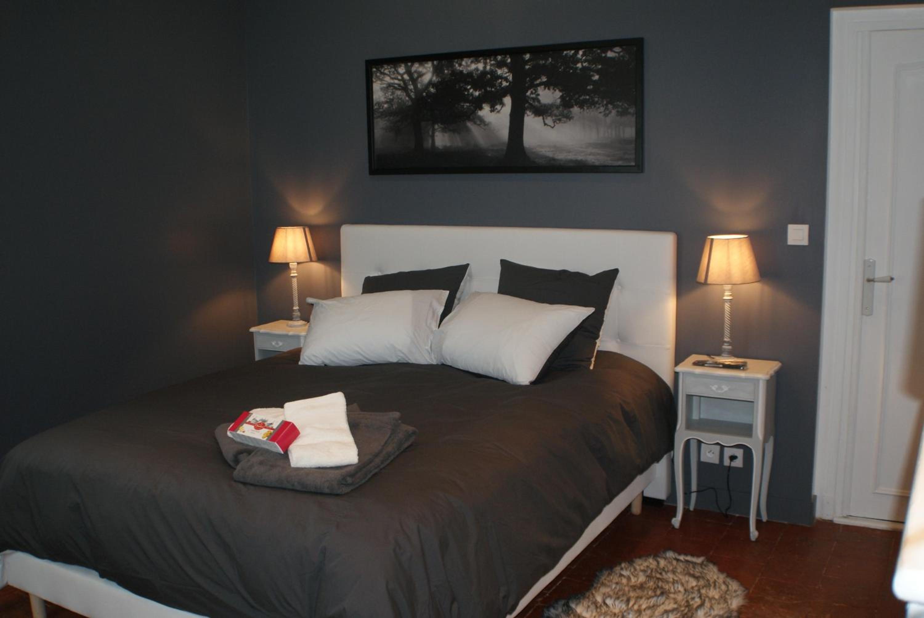Double Room with Private Bathroom photo 1