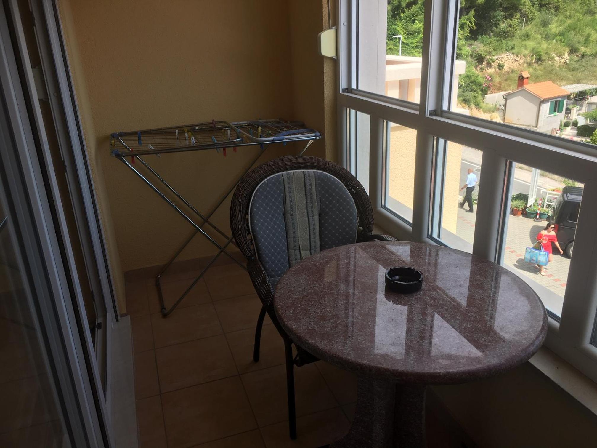 Studio with Balcony photo 2