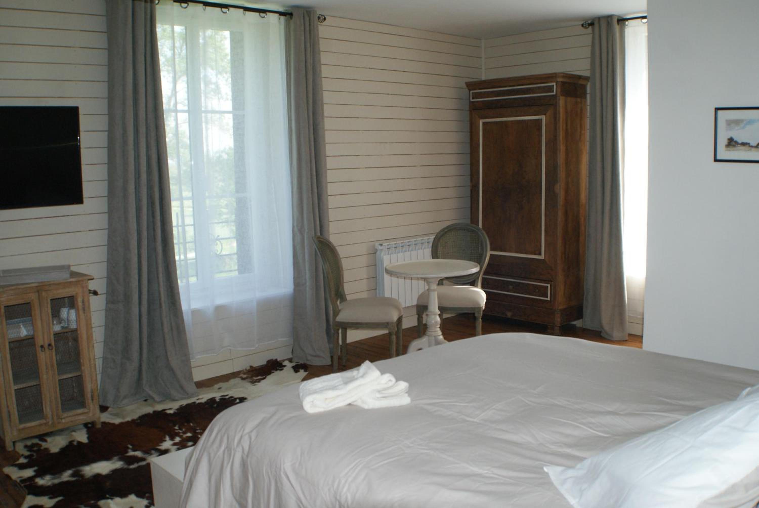 Double Room with Private Bathroom photo 3