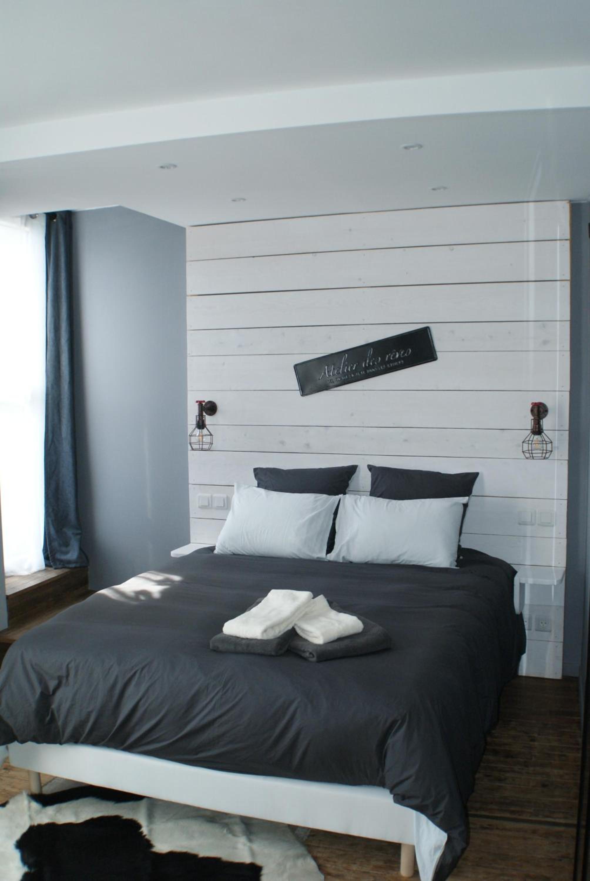 Double Room with Private Bathroom - Photo 1