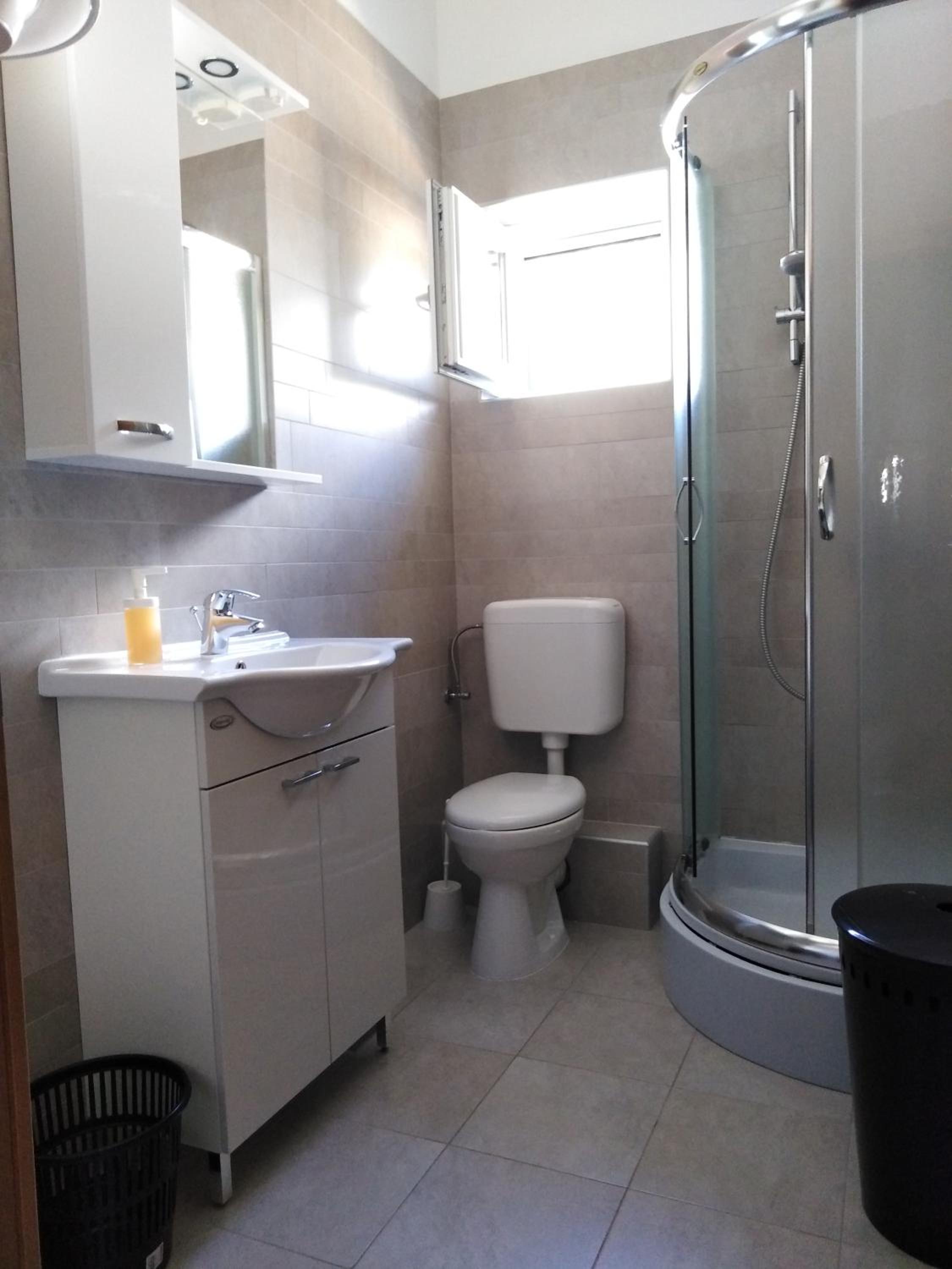 Two-Bedroom Apartment - Photo 11