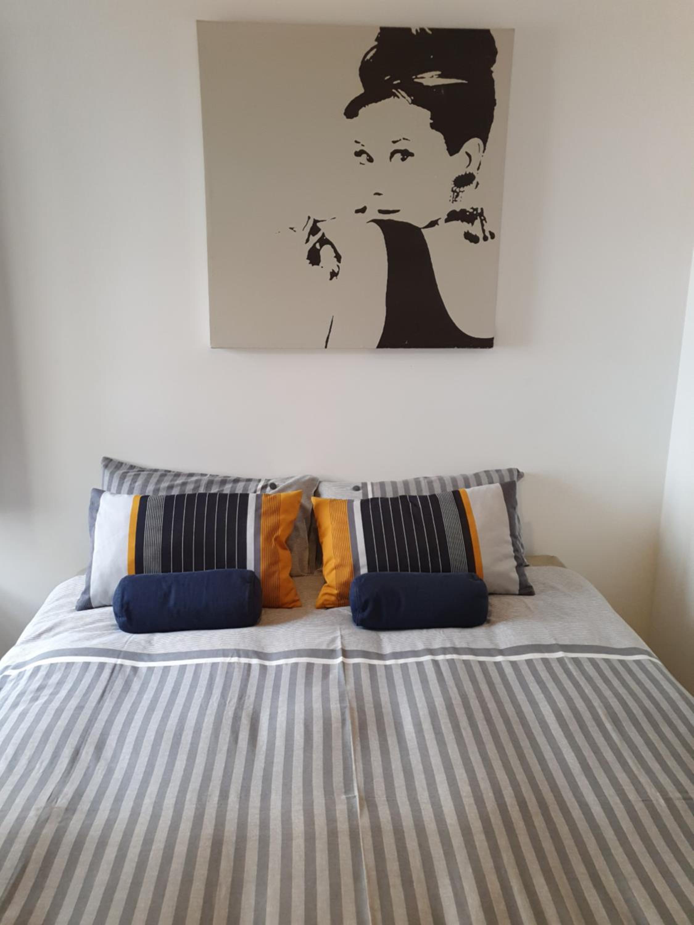 Two-Bedroom Apartment - Photo 25